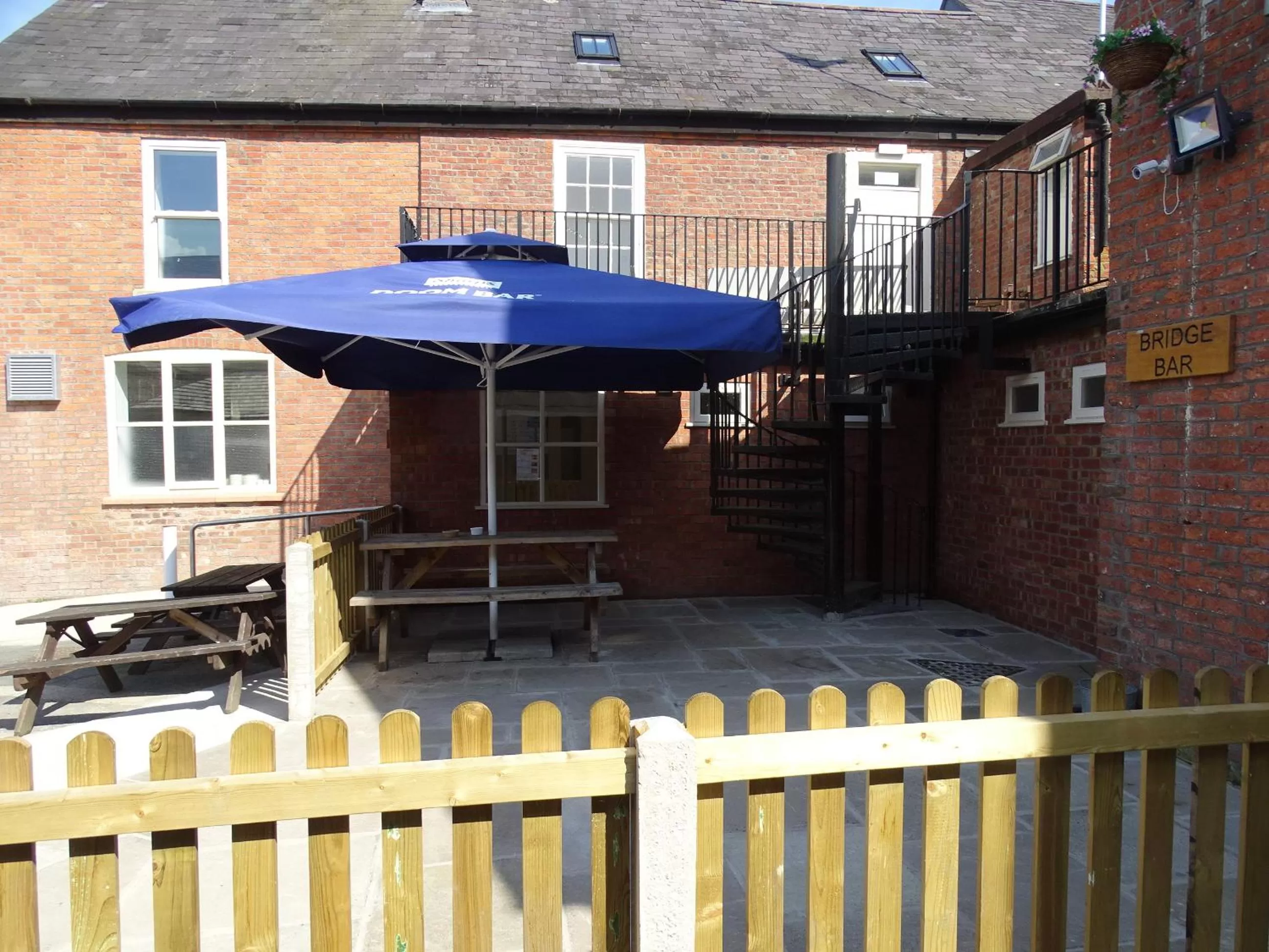 Property building in Ellesmere Hotel