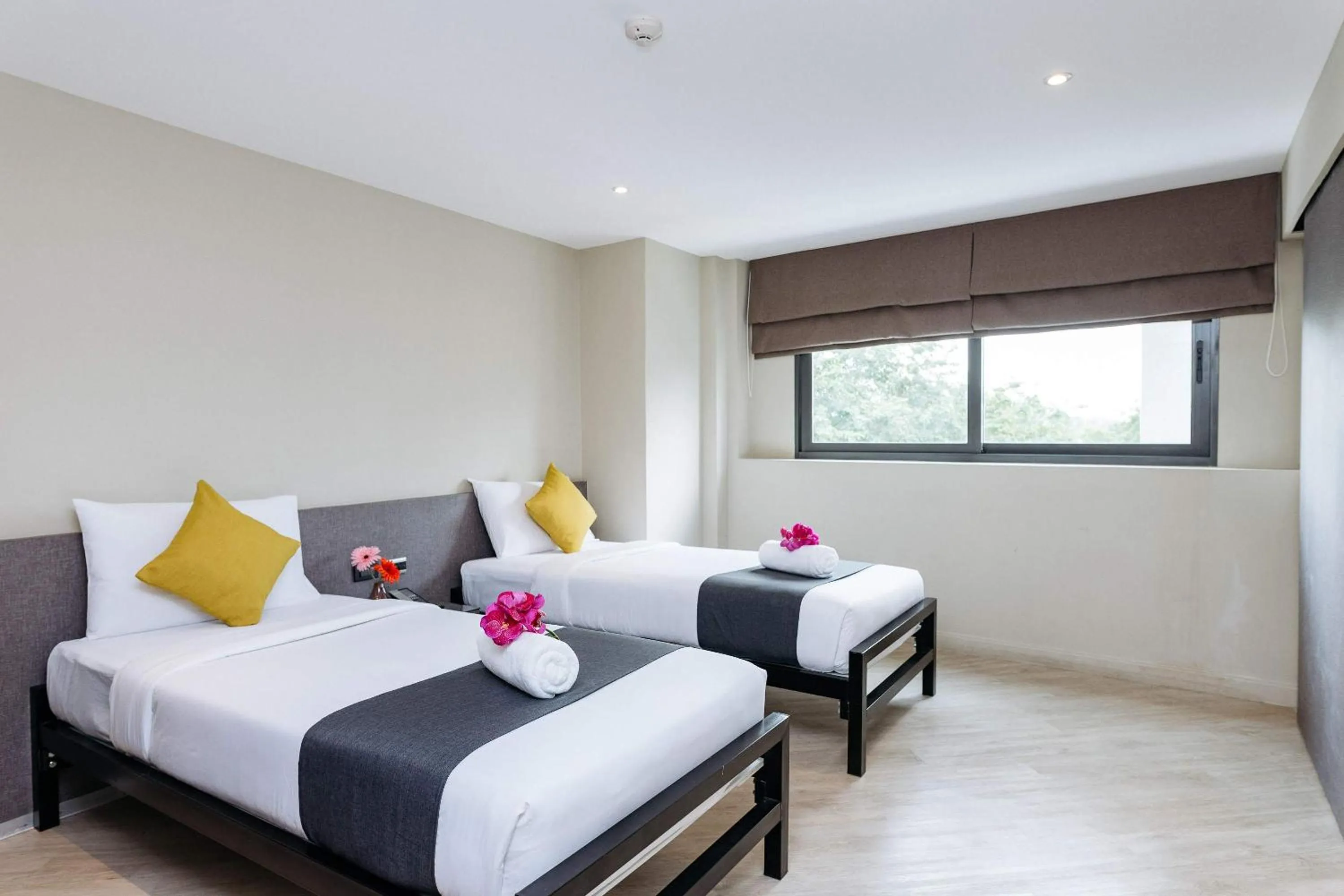 Bedroom, Bed in Lucky House Khaosan