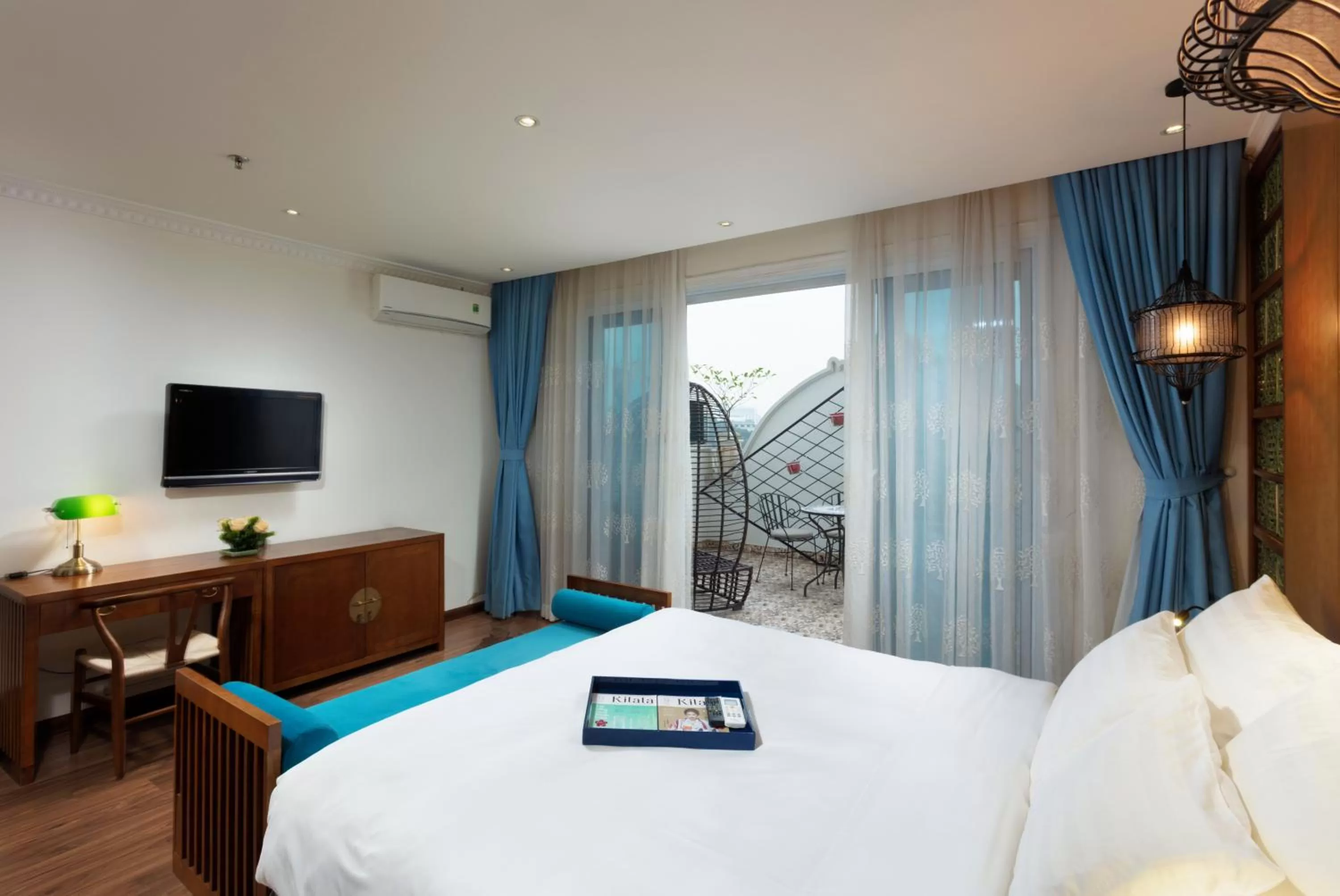 Bed in Hanoi Media Hotel & Spa