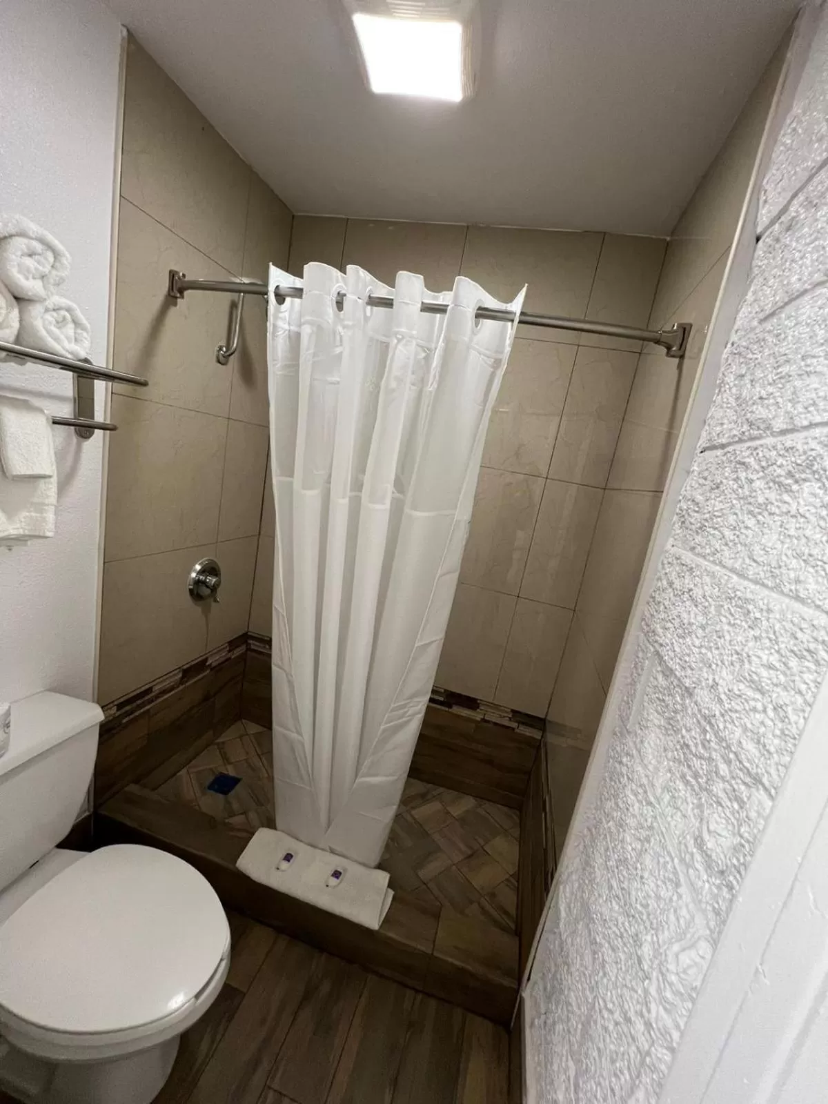 Shower in Motel 6-Orange, CA - Anaheim