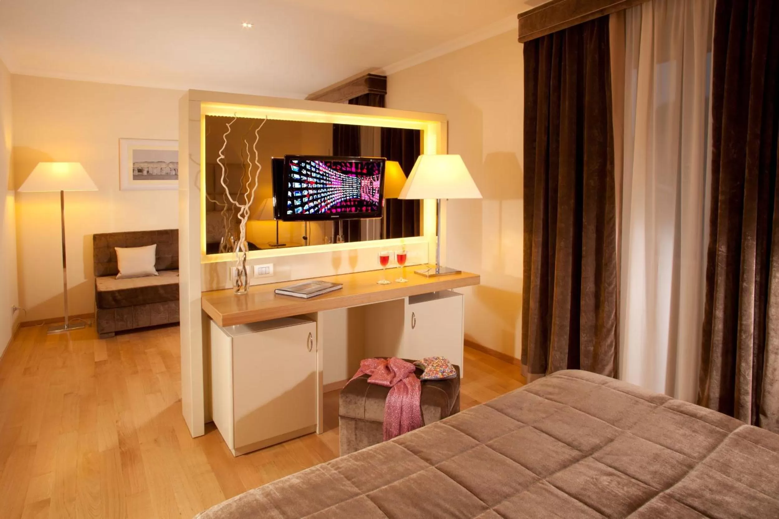 Photo of the whole room, Bed in Hotel Piccolo Borgo