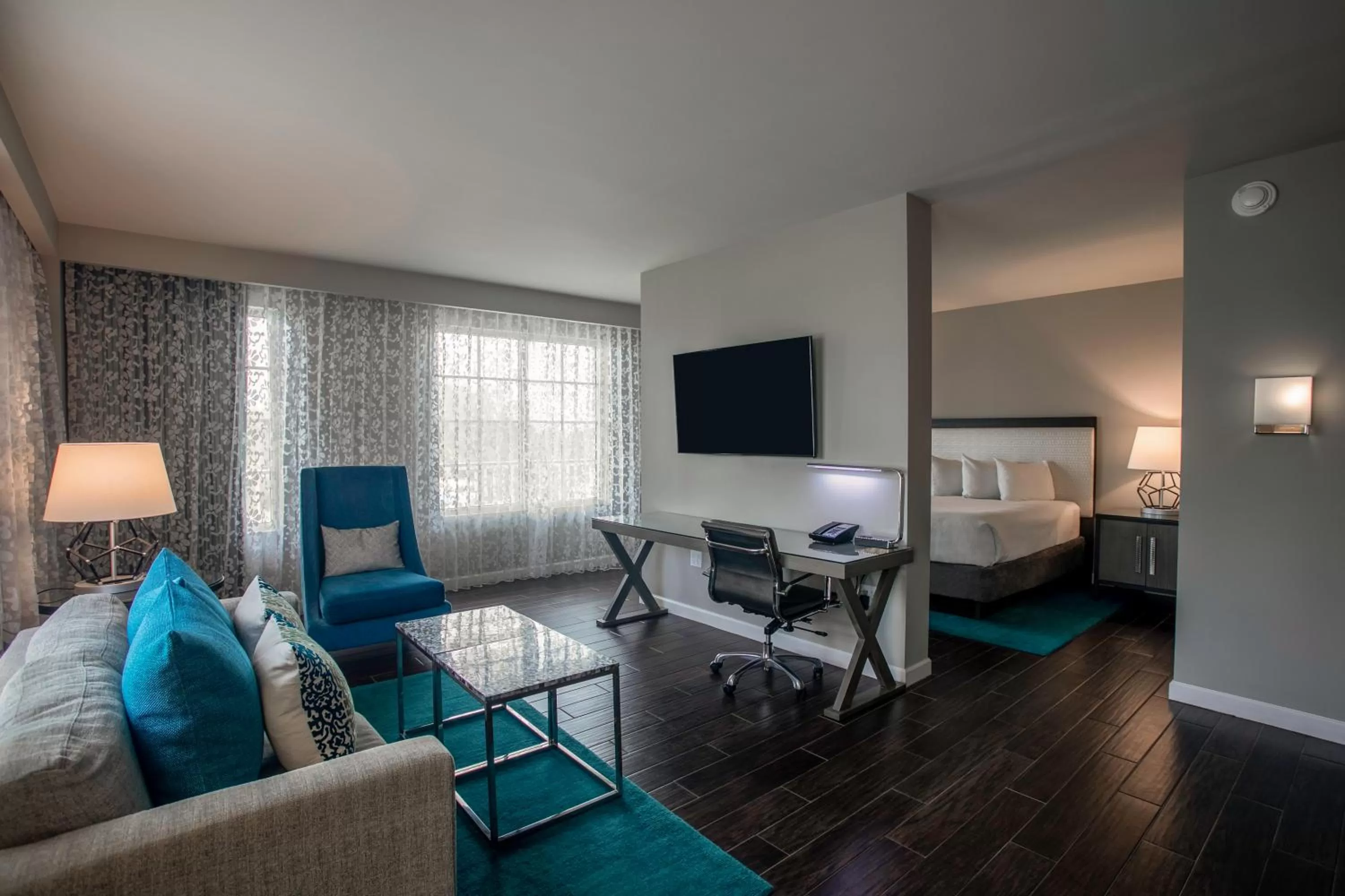 Living room in Wyndham Grand Jupiter at Harbourside Place