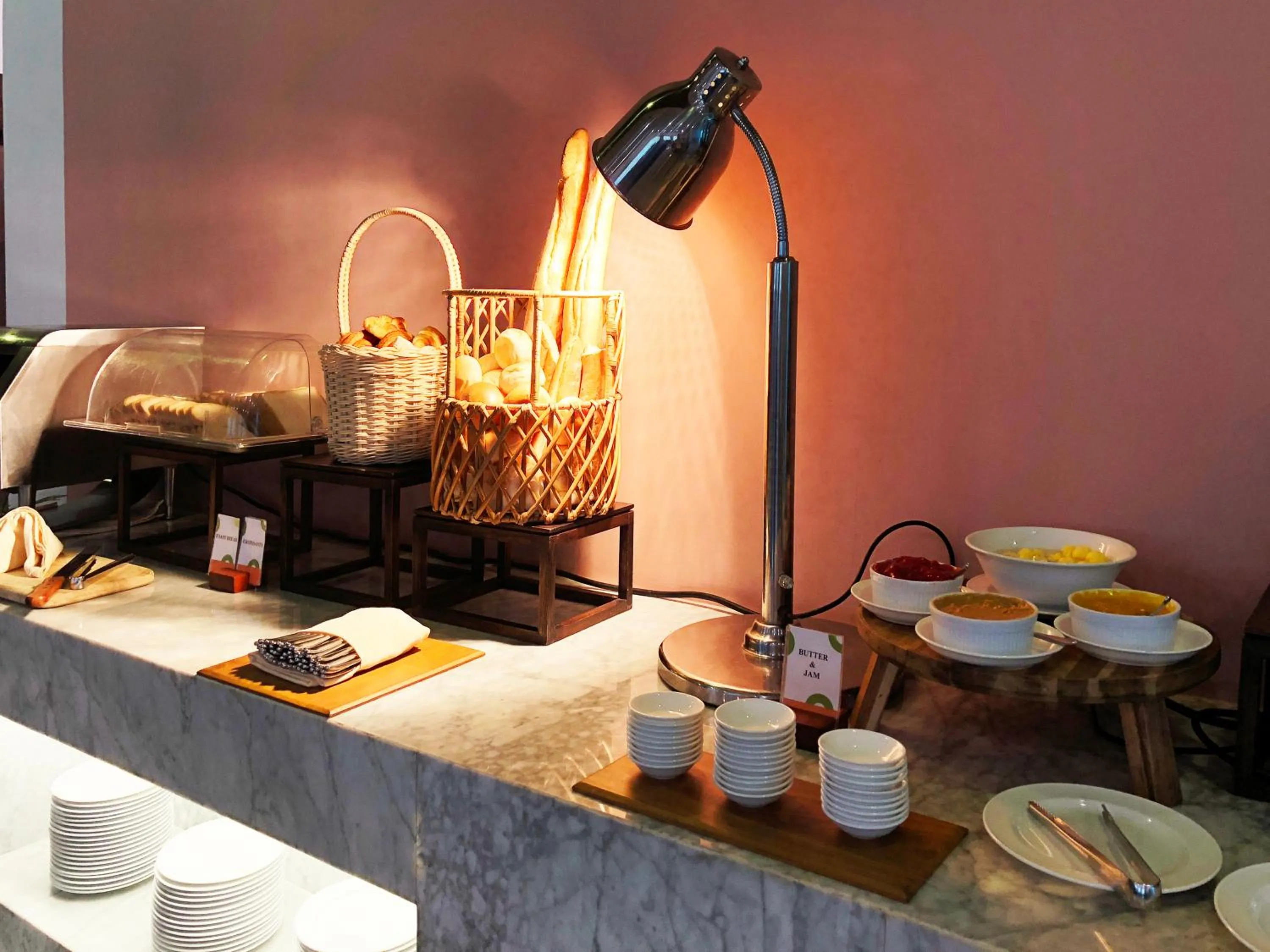 Breakfast in Wyne Hotel