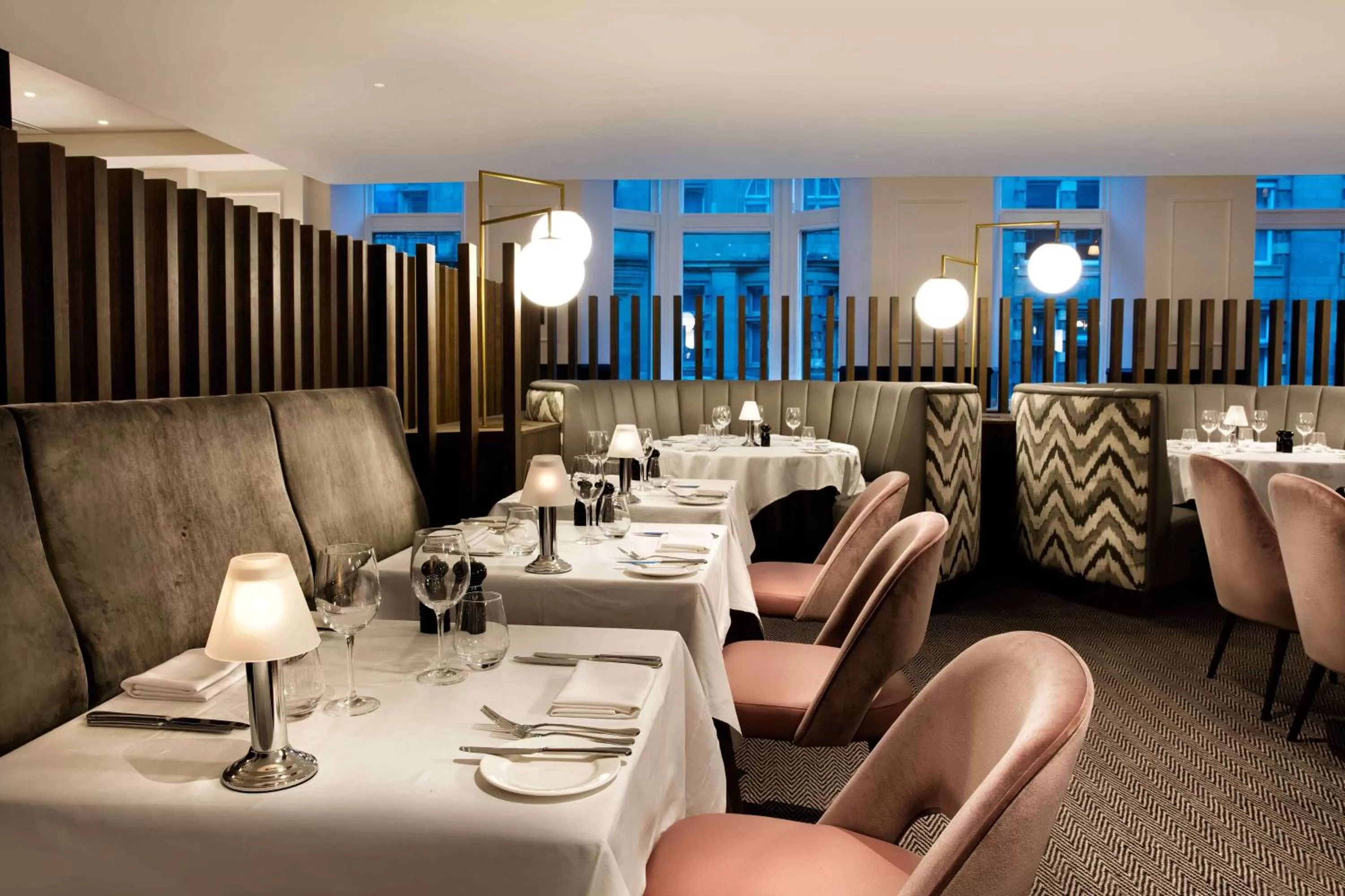Restaurant/places to eat in Hilton Edinburgh Carlton