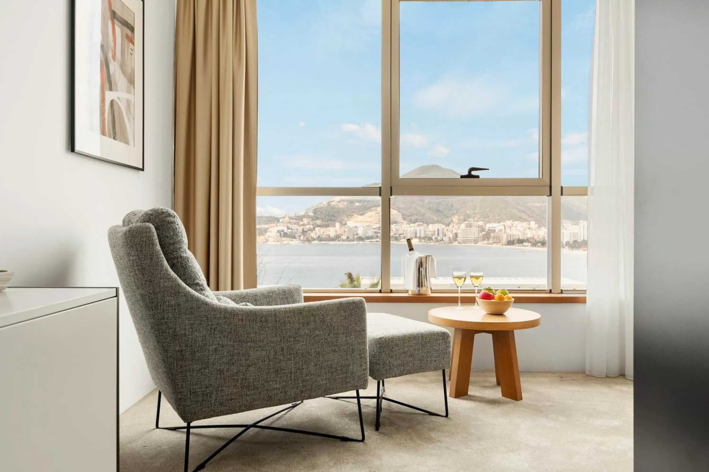 Superior Double Room with Sea View in Hotel Harmonia by Dukley Superior Double Room with Sea View in Hotel Harmonia by Dukley