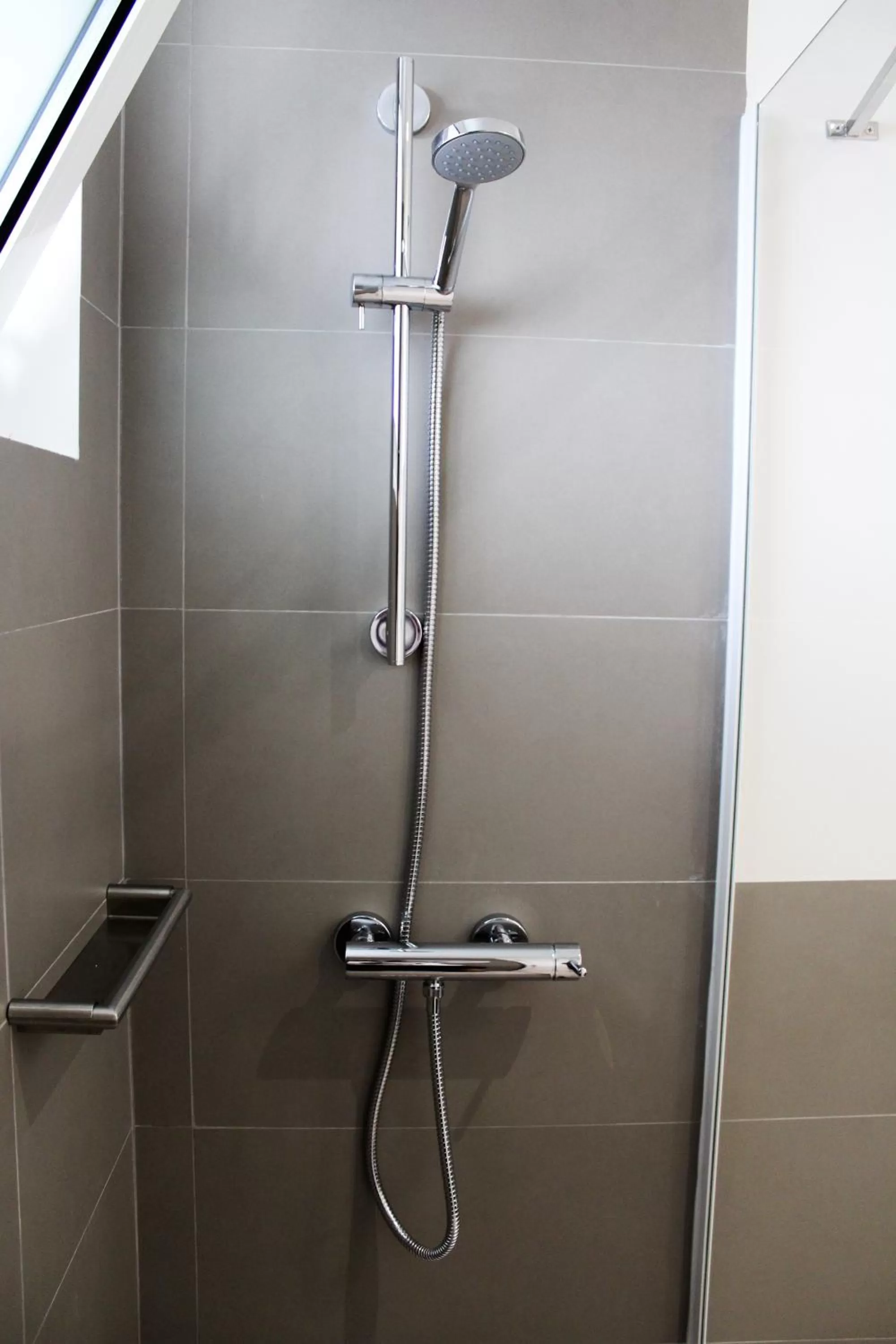 Shower in Apartamentos Turisticos Paraiso