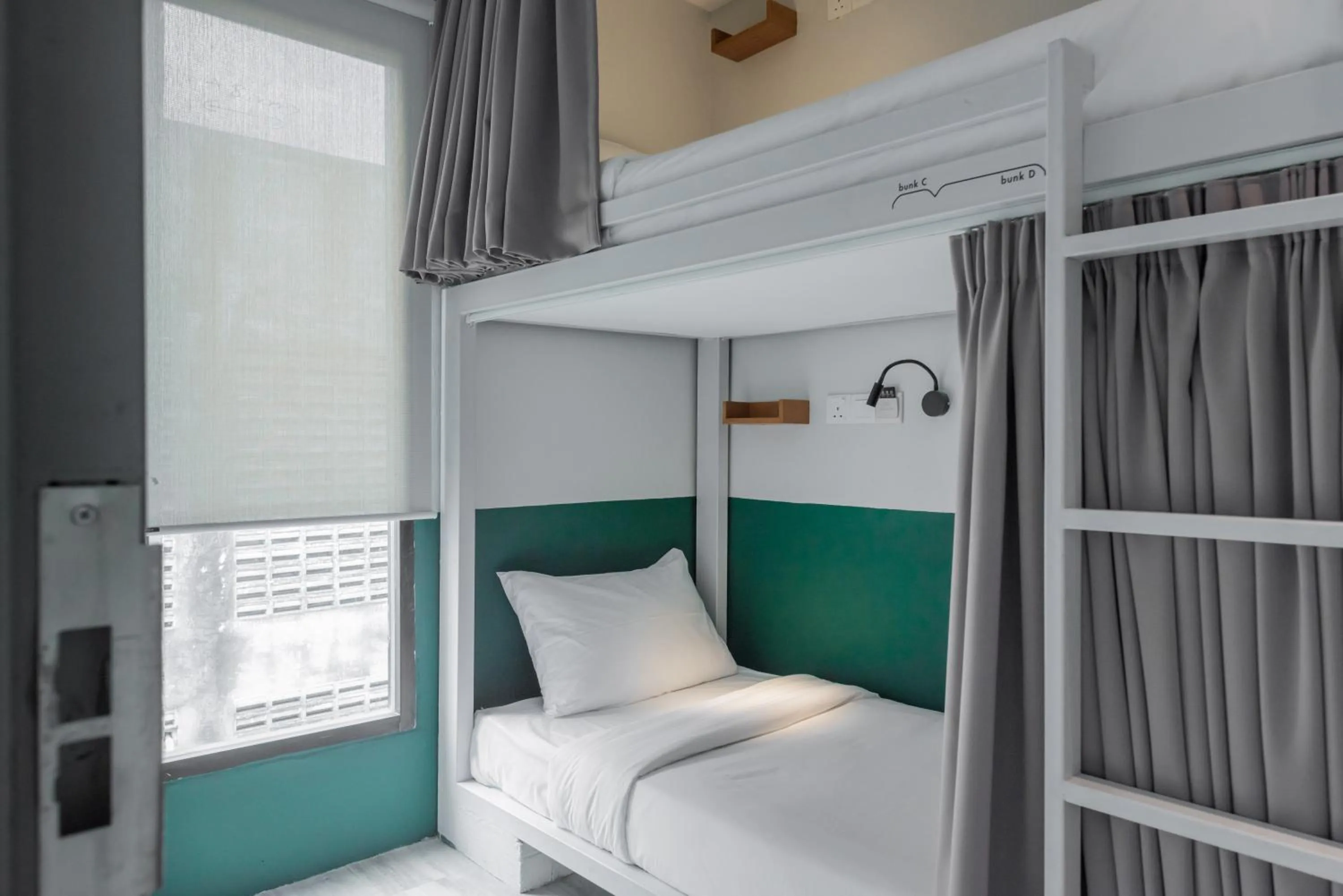 bunk bed in Bunk & Bilik Hotel Jalan Ipoh