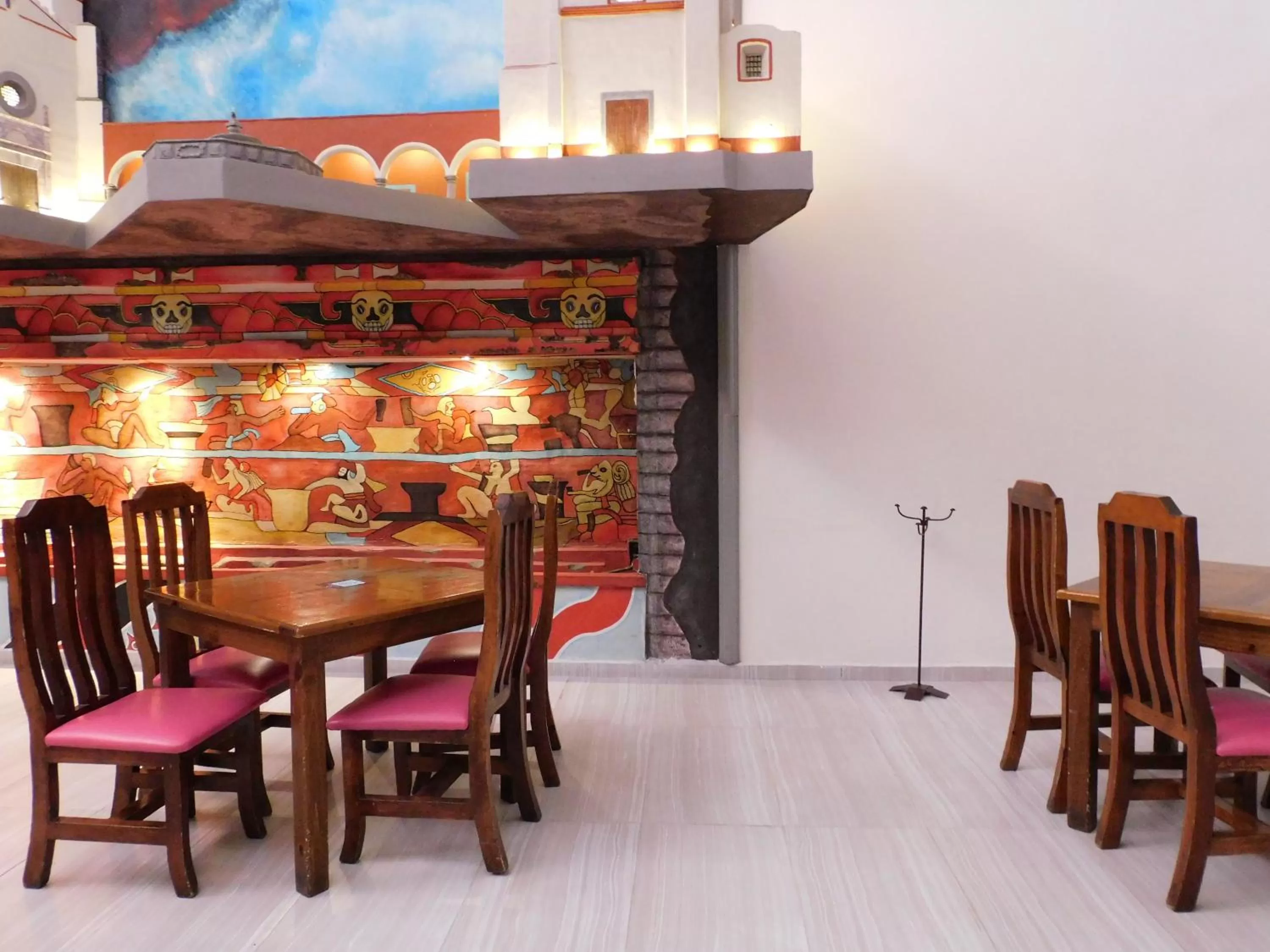 Restaurant/places to eat in Hotel Santa Rosa