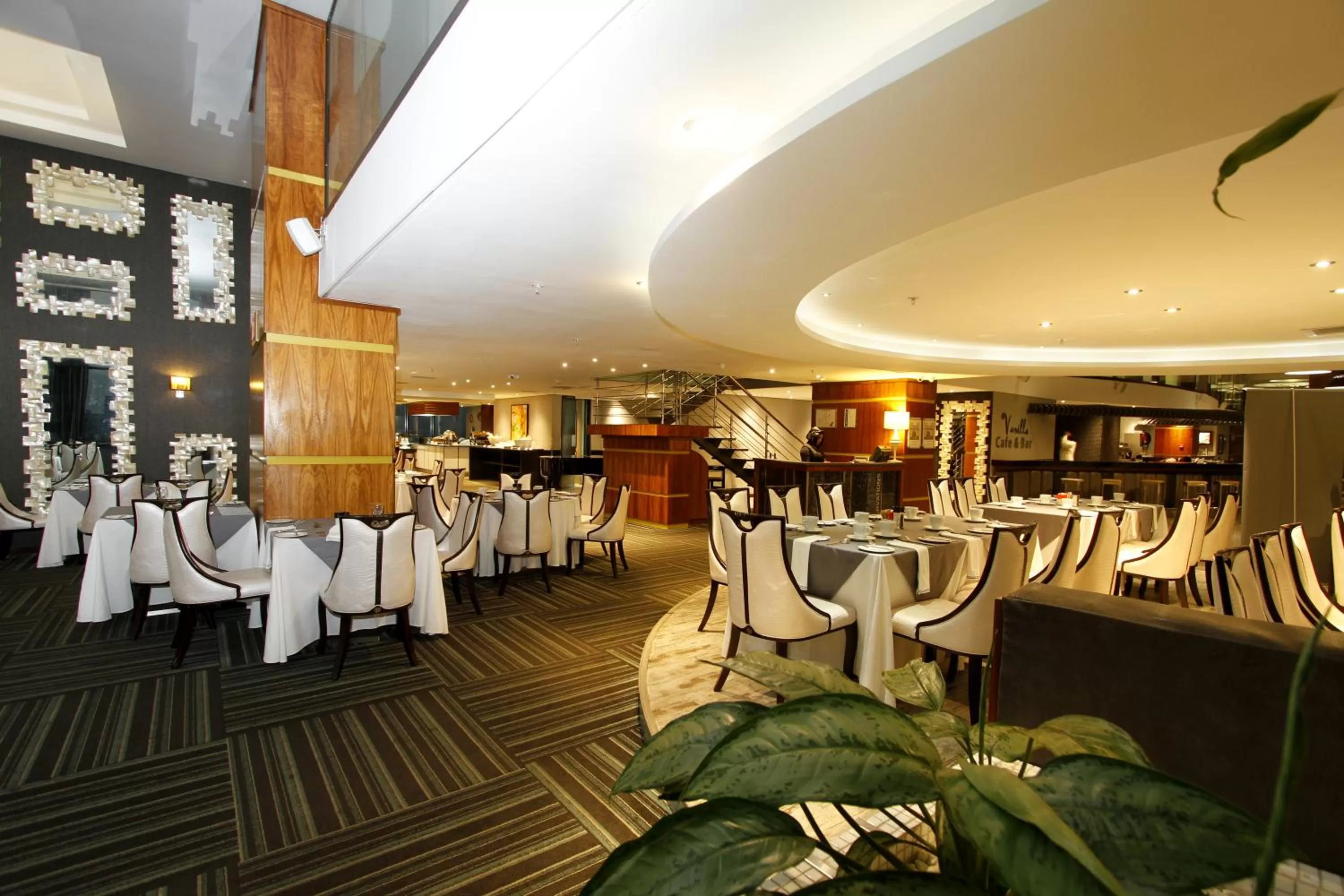 Restaurant/places to eat in Coastlands Umhlanga Hotel and Convention Centre