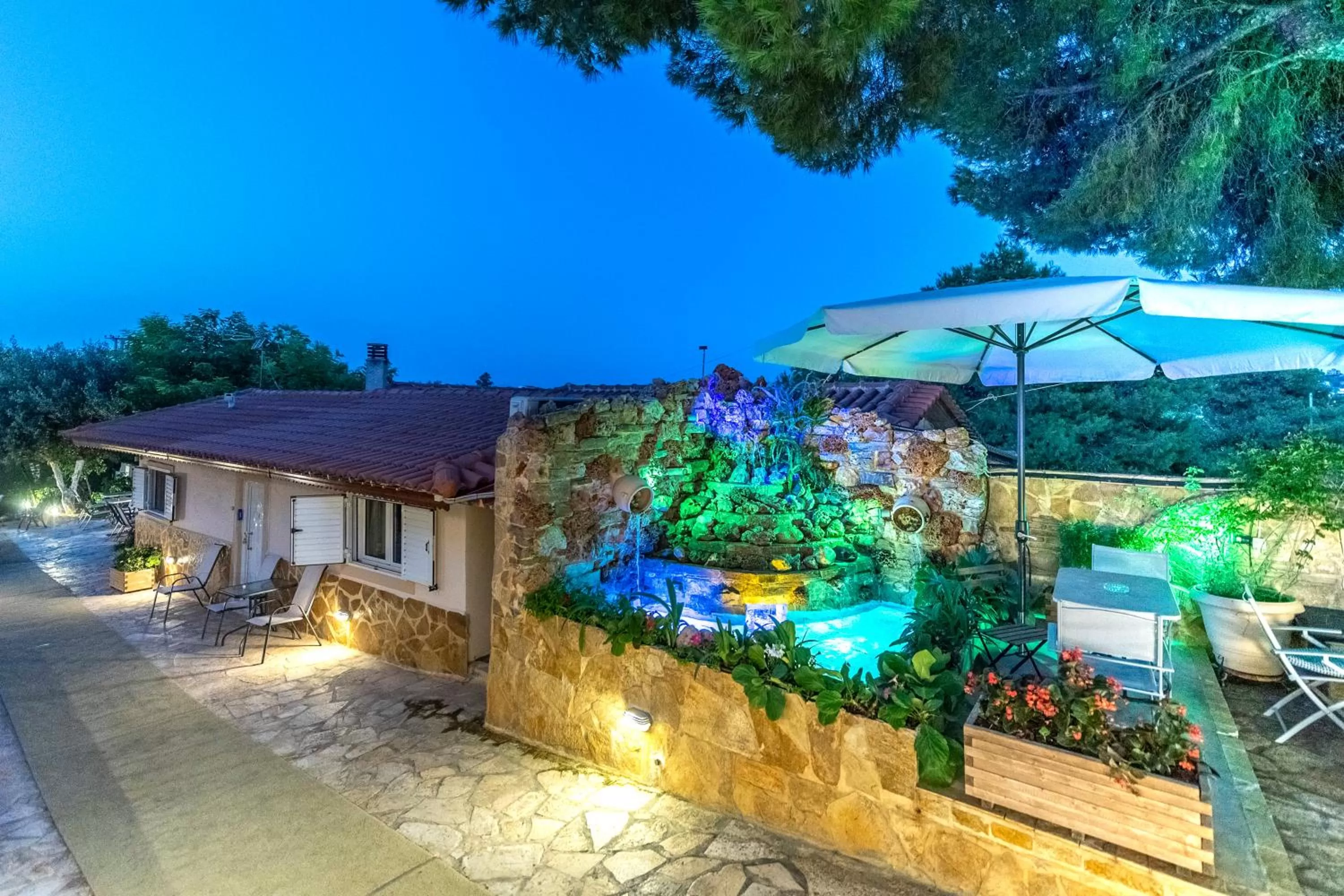 Restaurant/places to eat in Apartments Tina FREE transfer from-to the airport