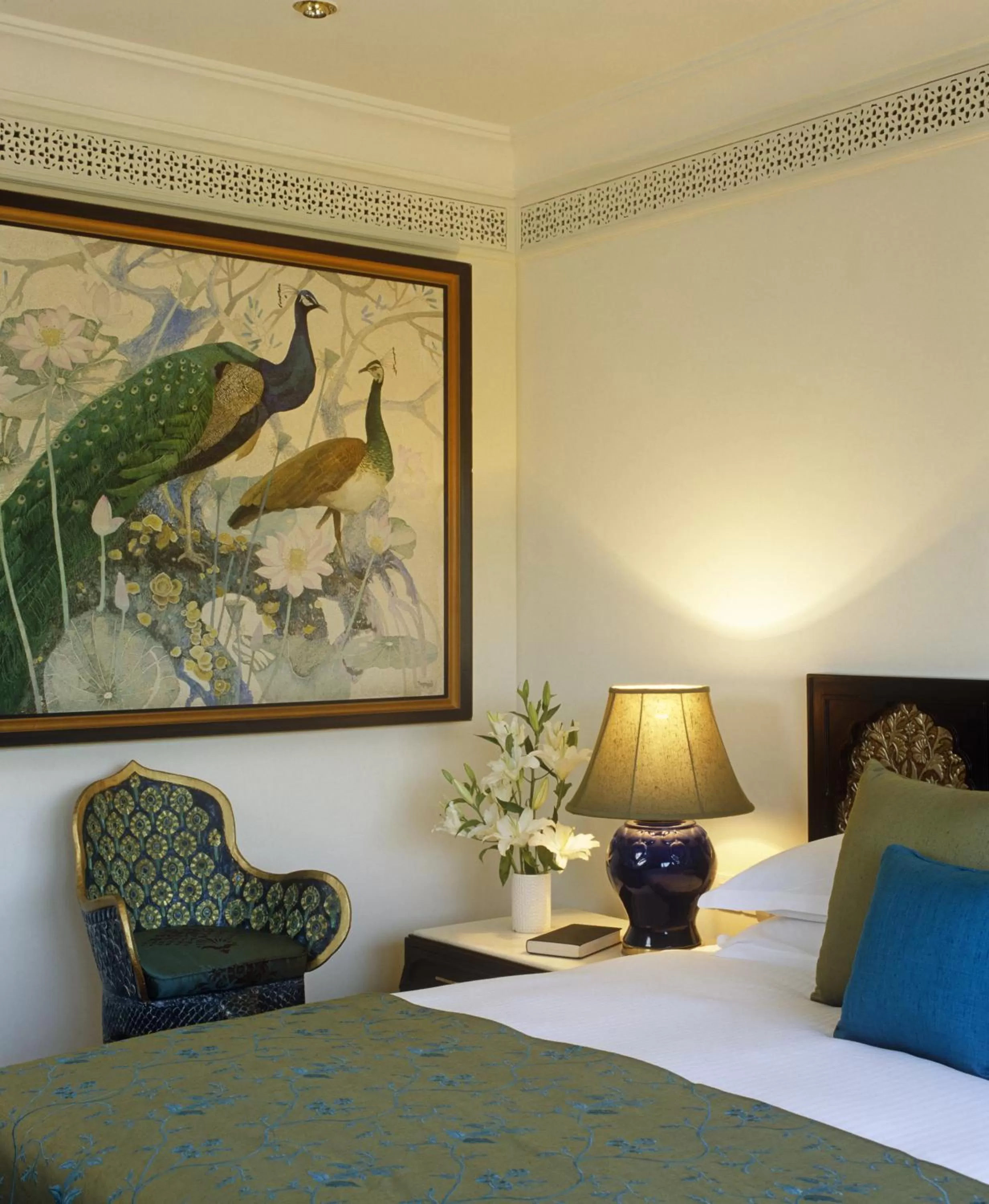 Decorative detail, Bed in Taj Bengal