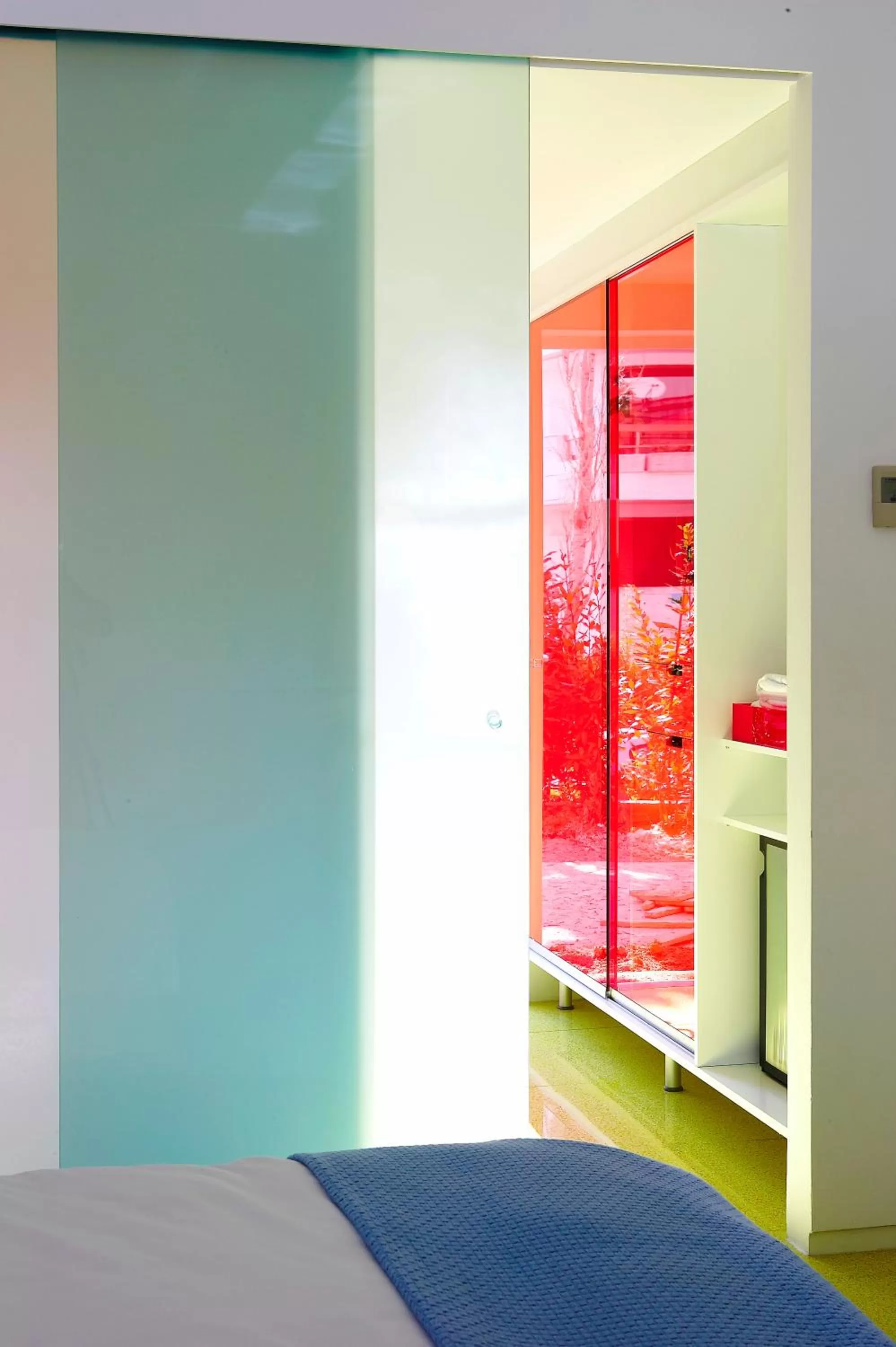 Photo of the whole room, Bed in Semiramis