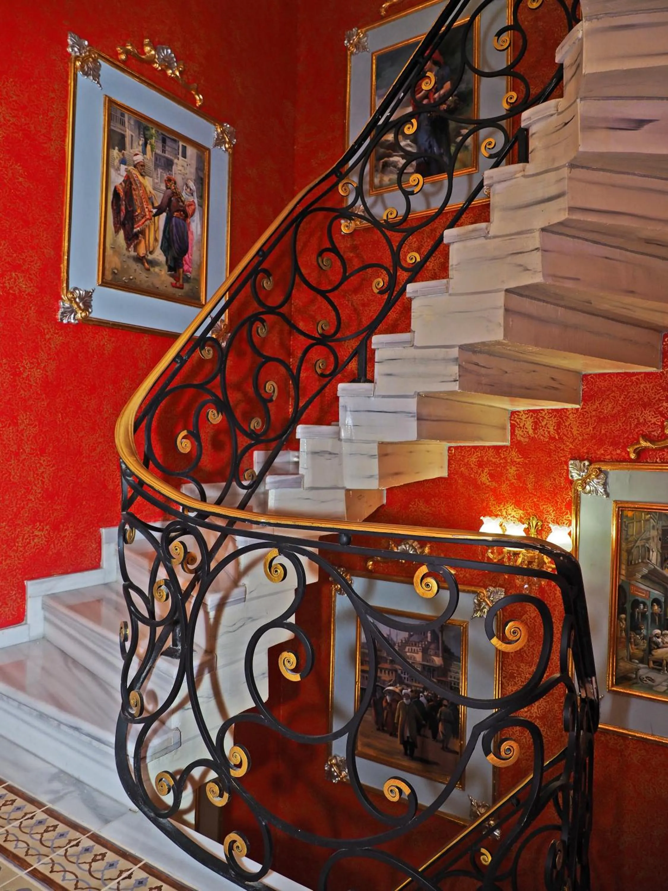 Decorative detail in Glamour Classic Hotel Istanbul Sirkeci