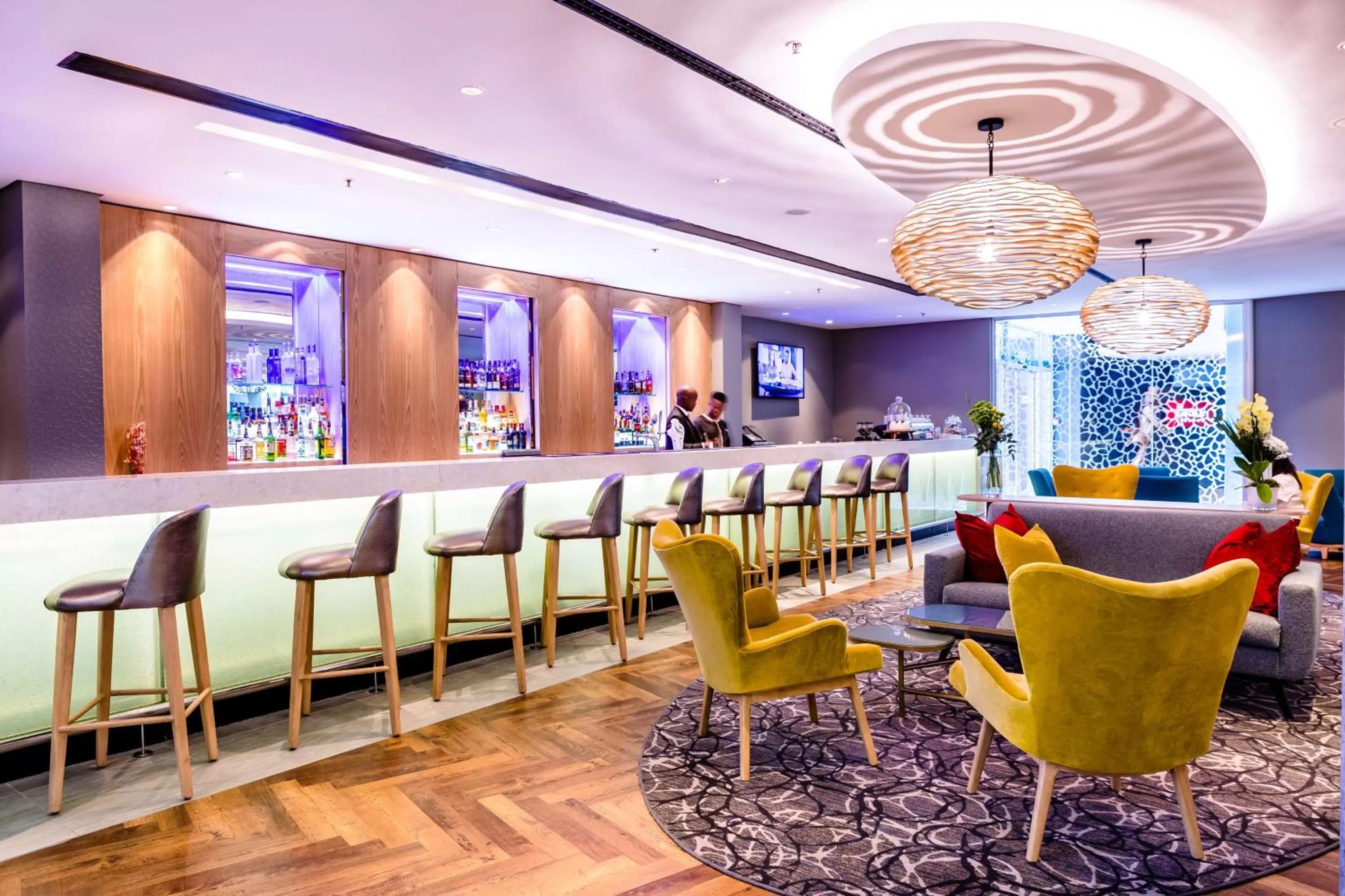 Lounge or bar in Southern Sun Rosebank, Johannesburg