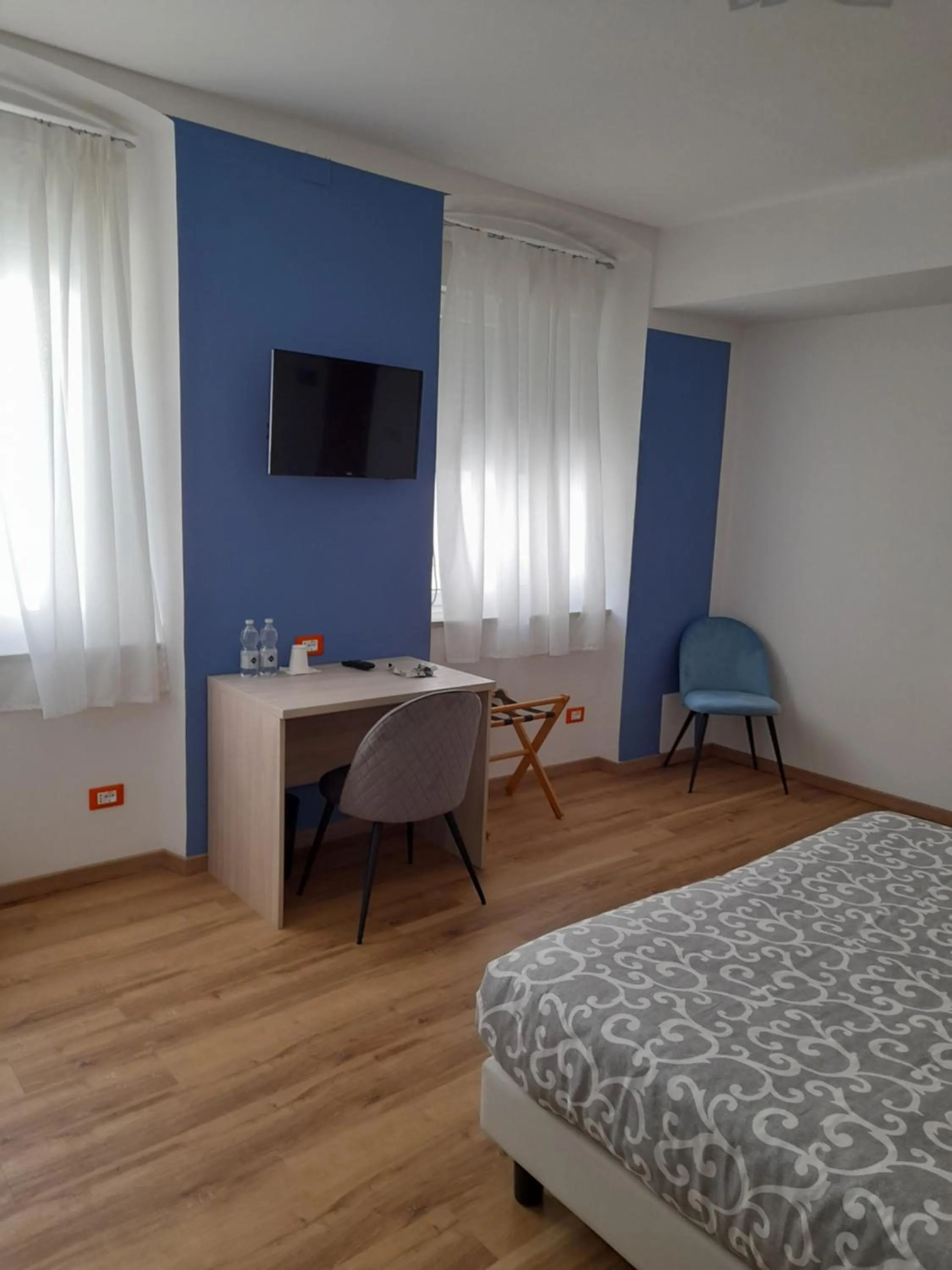 Superior Double or Twin Room in Hotel Italia