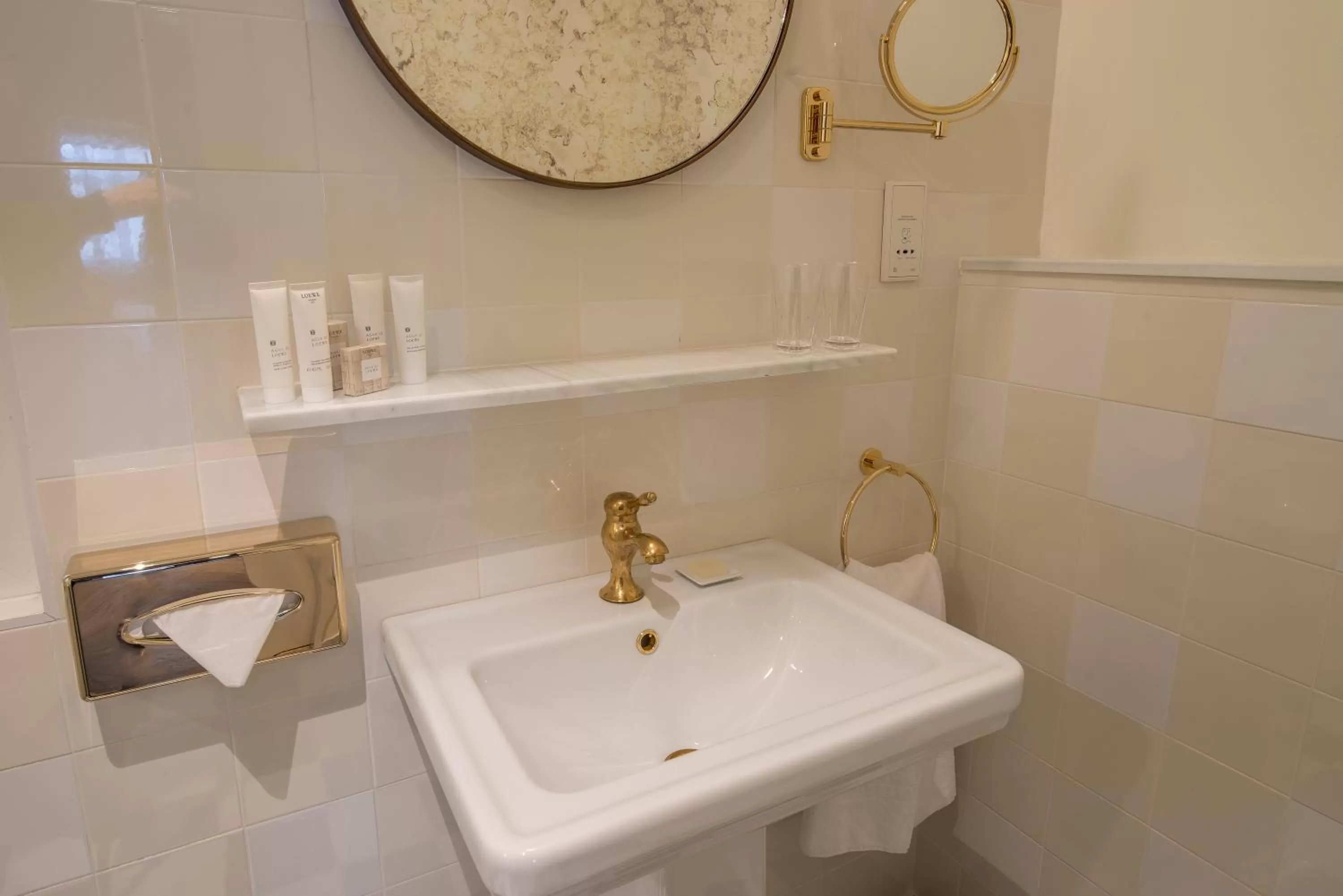 Bathroom in Vincci The Mint