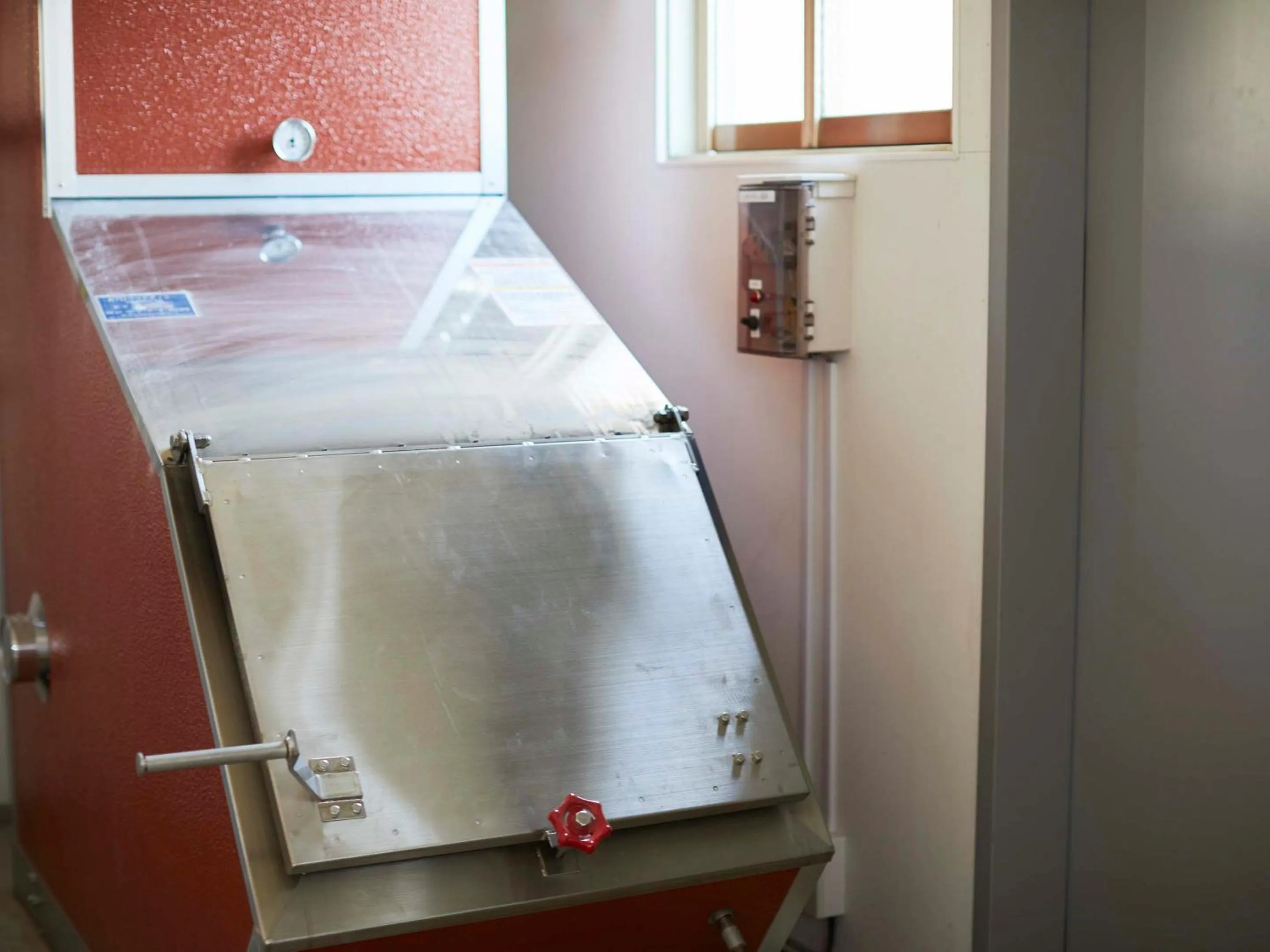 Area and facilities in haku hostel