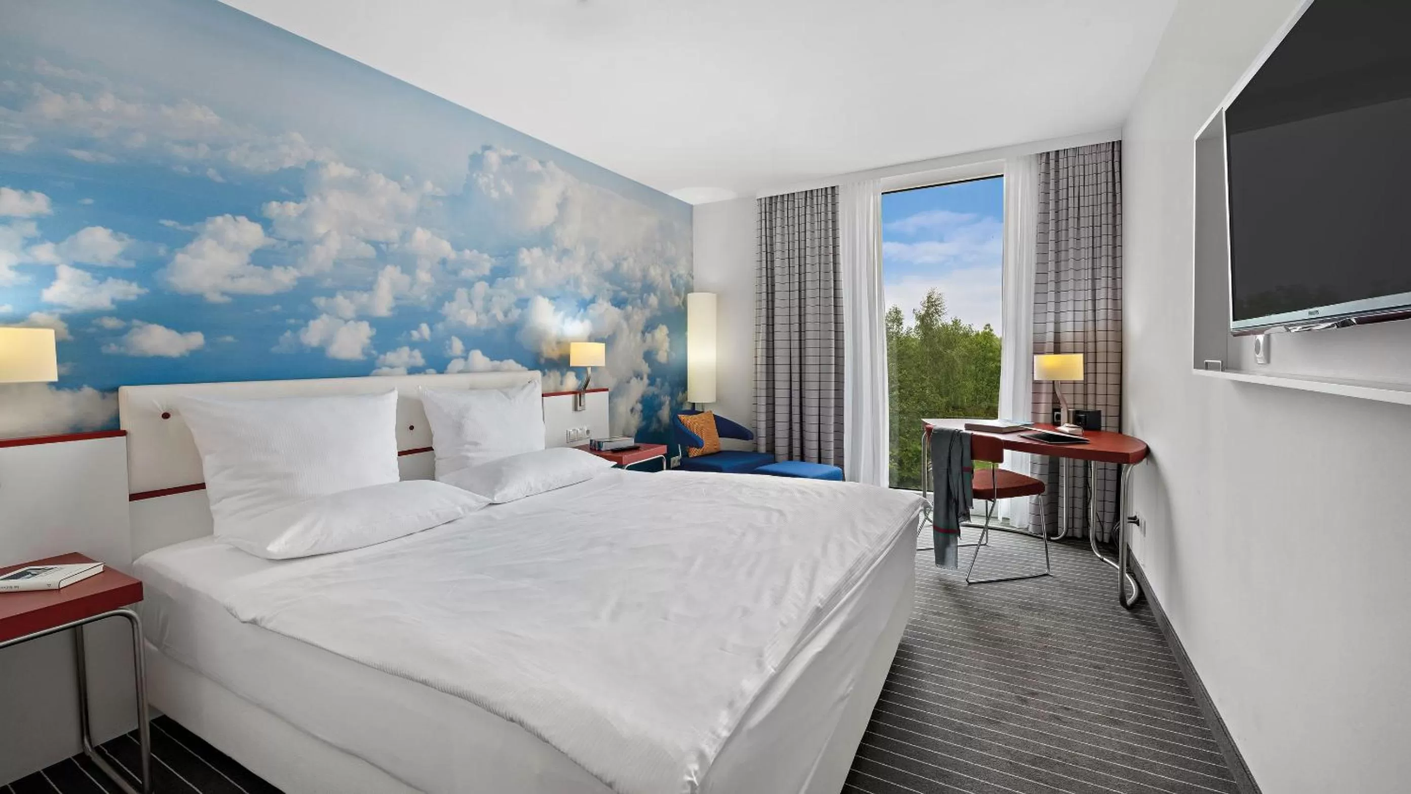 Photo of the whole room, Bed in Hey Lou Hotel Friedrichshafen