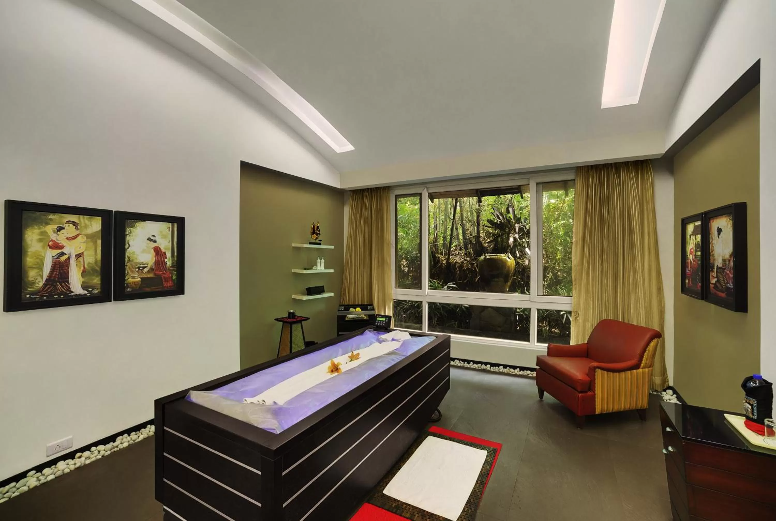 Spa and wellness centre/facilities in Mayfair Spa Resort & Casino