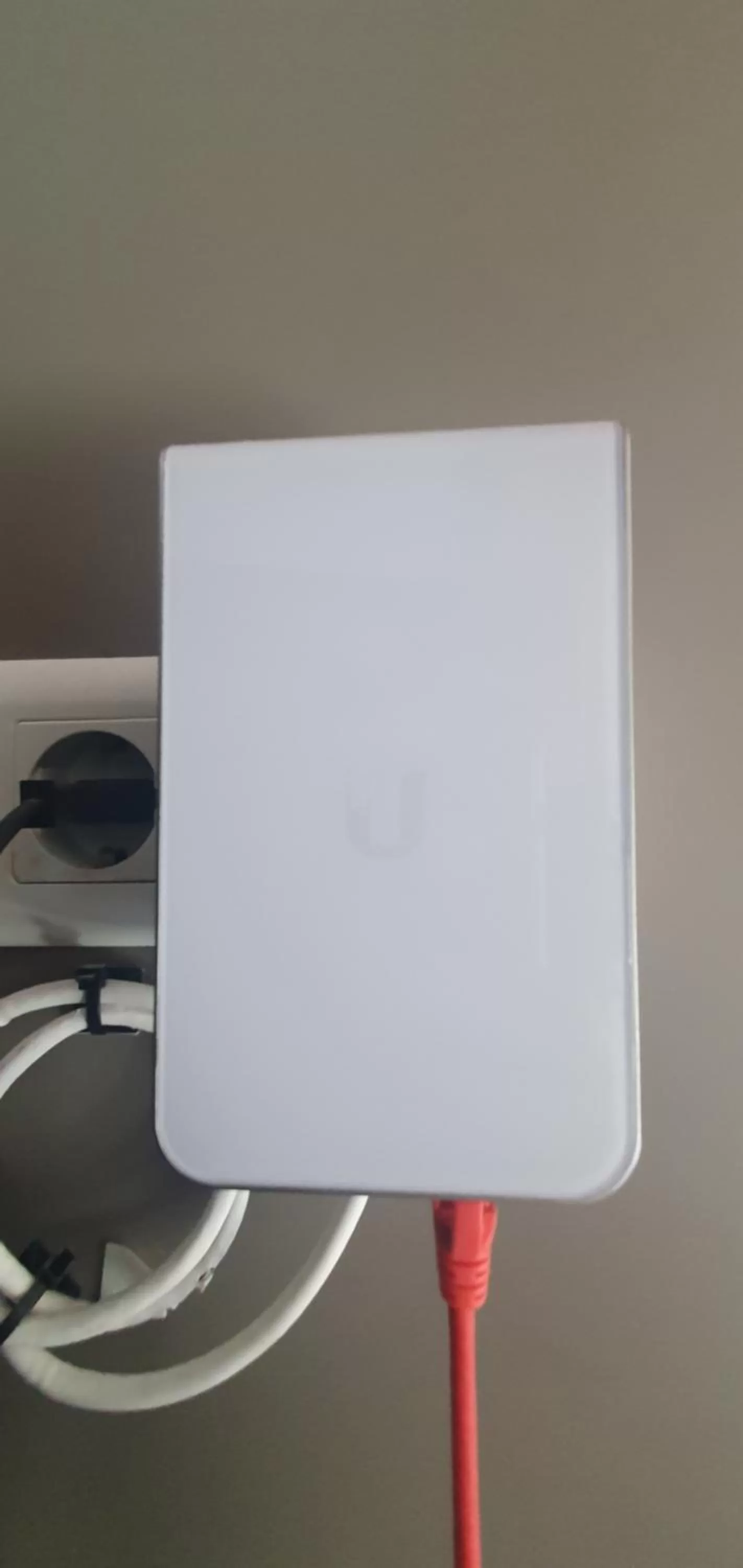 TV and multimedia in Hotel Apartamento Bajamar