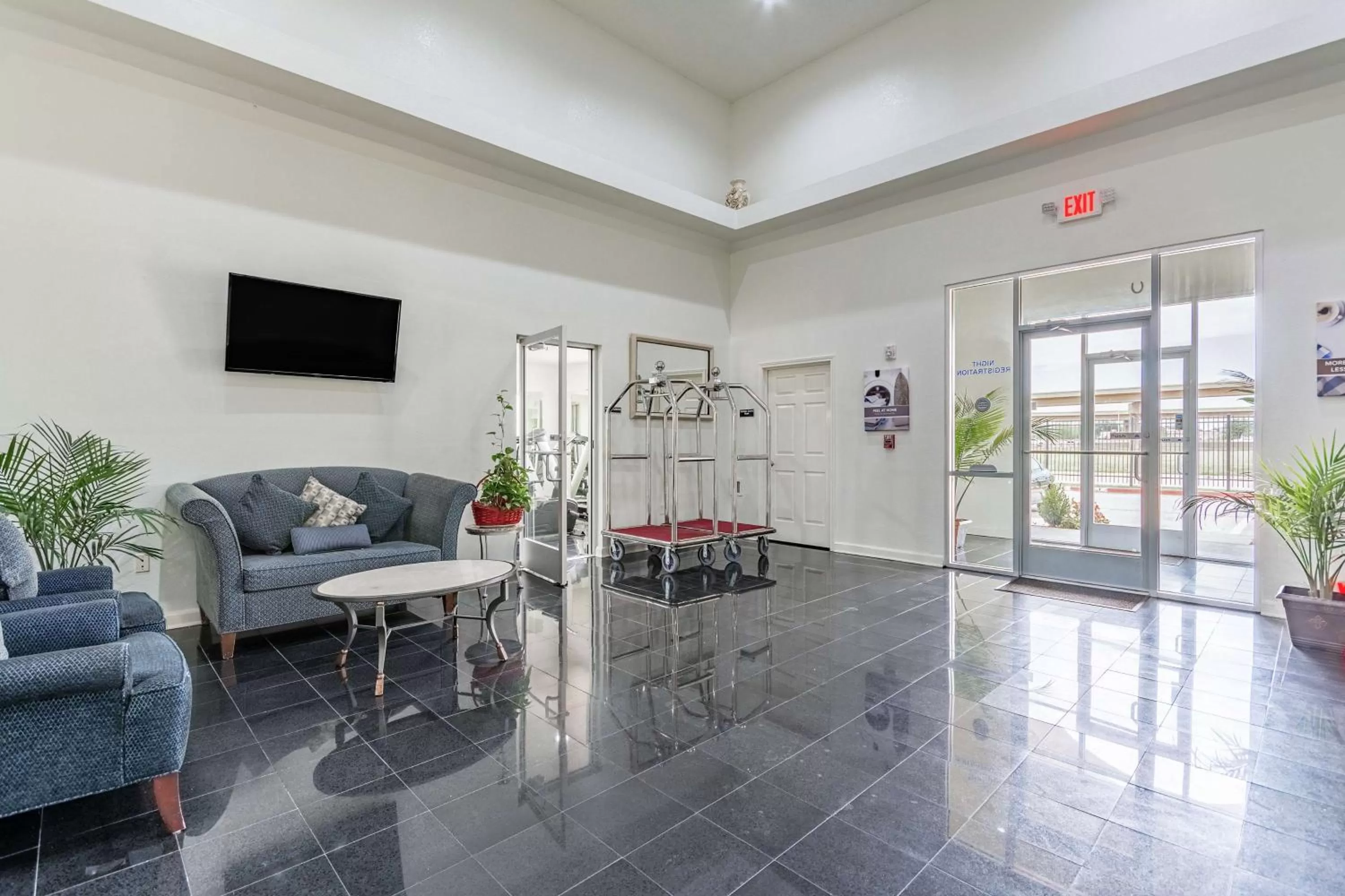 Lobby or reception in Studio 6-Dallas, TX