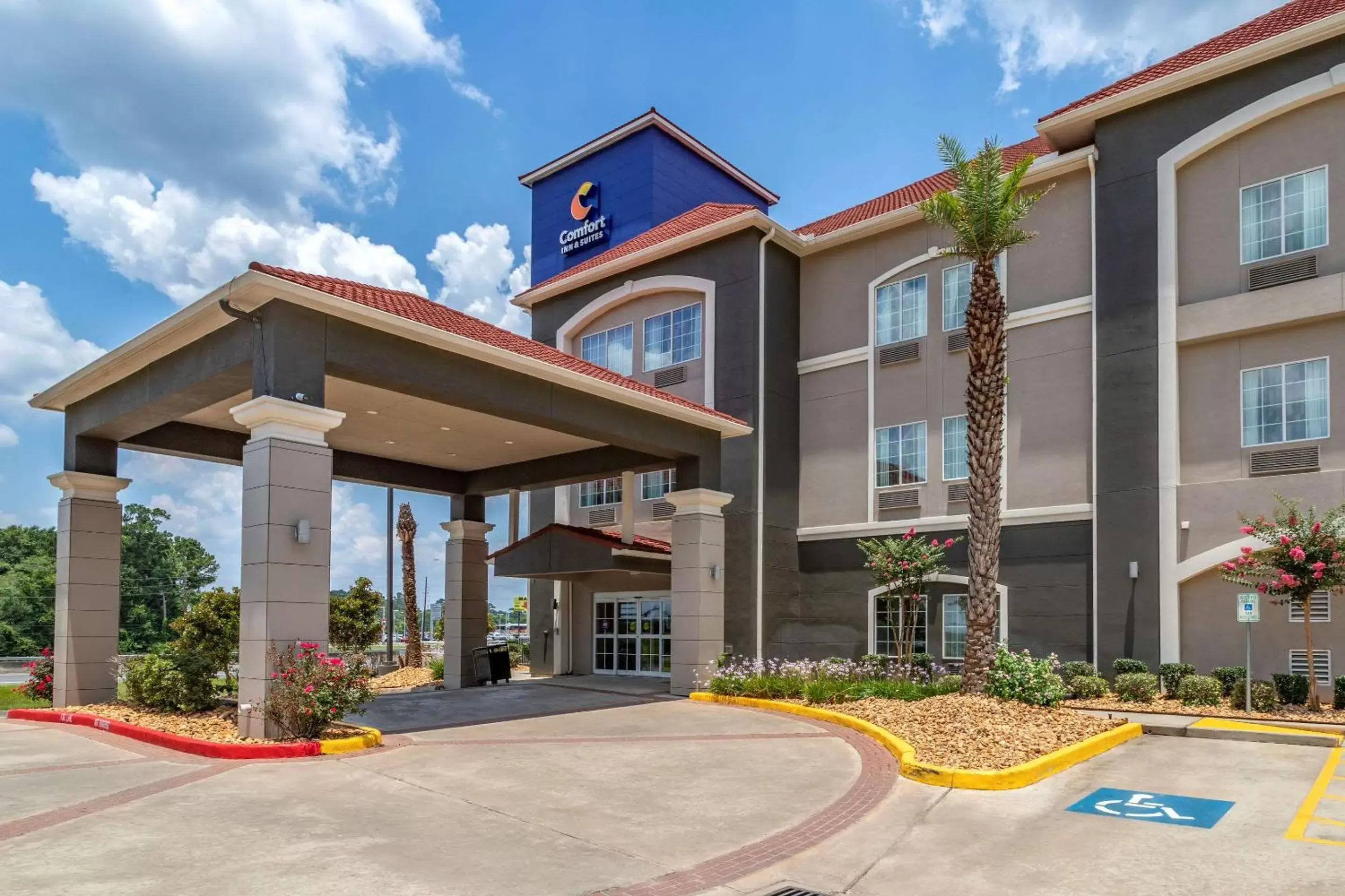 Comfort Inn & Suites Cleveland TX Comfort Inn & Suites Cleveland TX