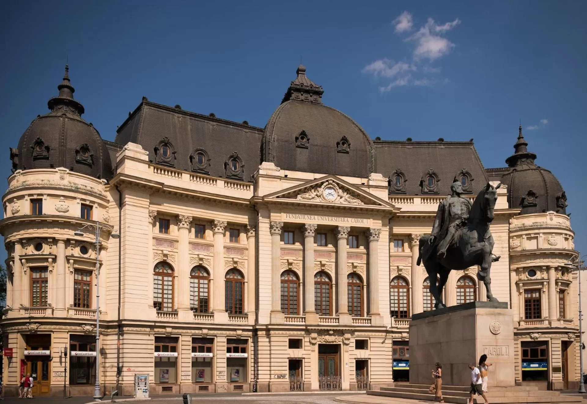 Area and facilities in Tania-Frankfurt Hotel