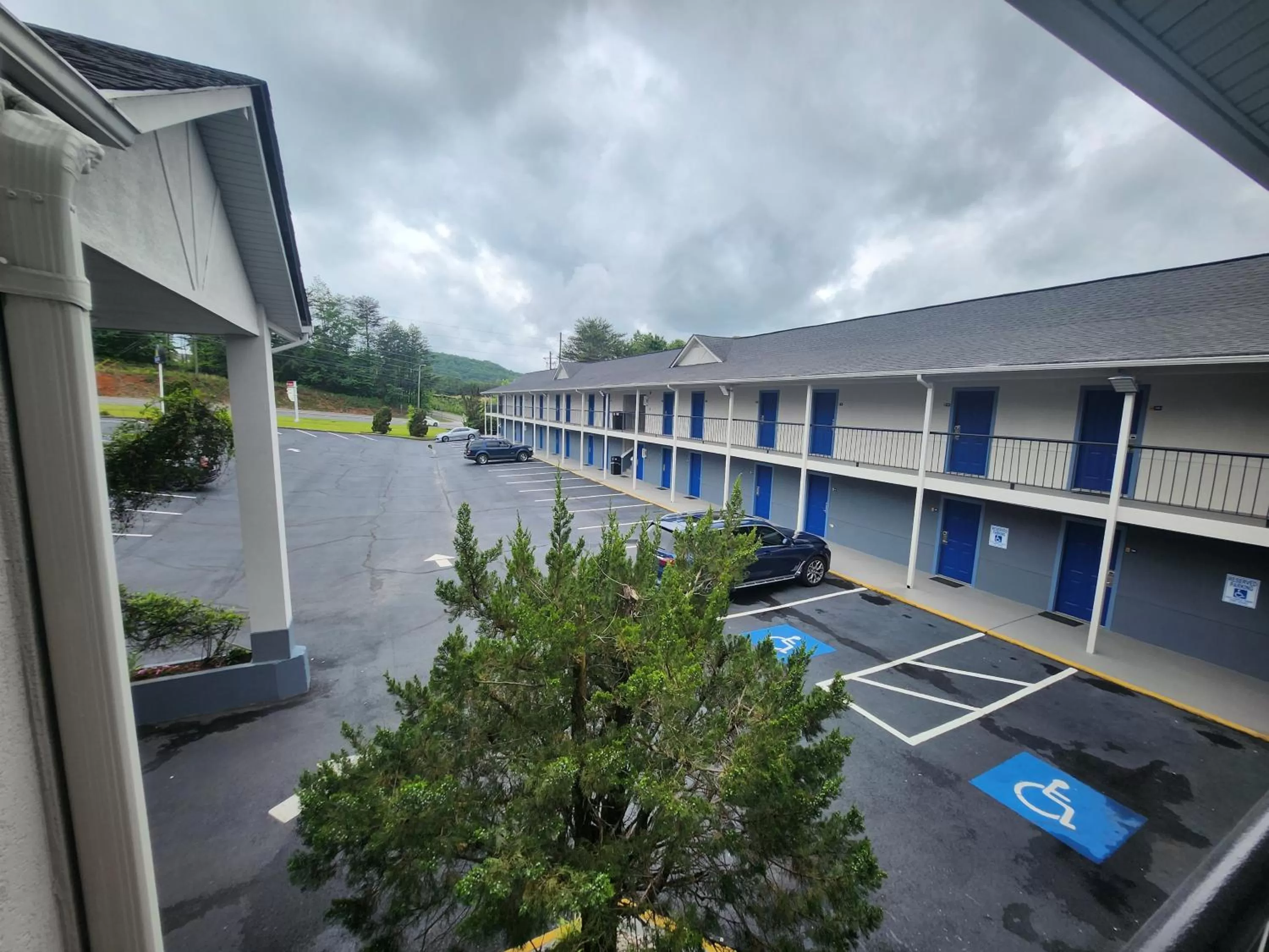 Property building in Days Inn by Wyndham Dahlonega University Area