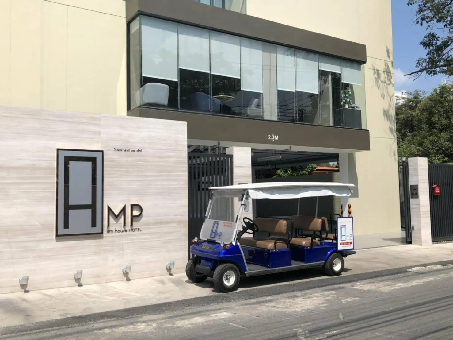 Property building in Amp Am House Bangkok Hotel