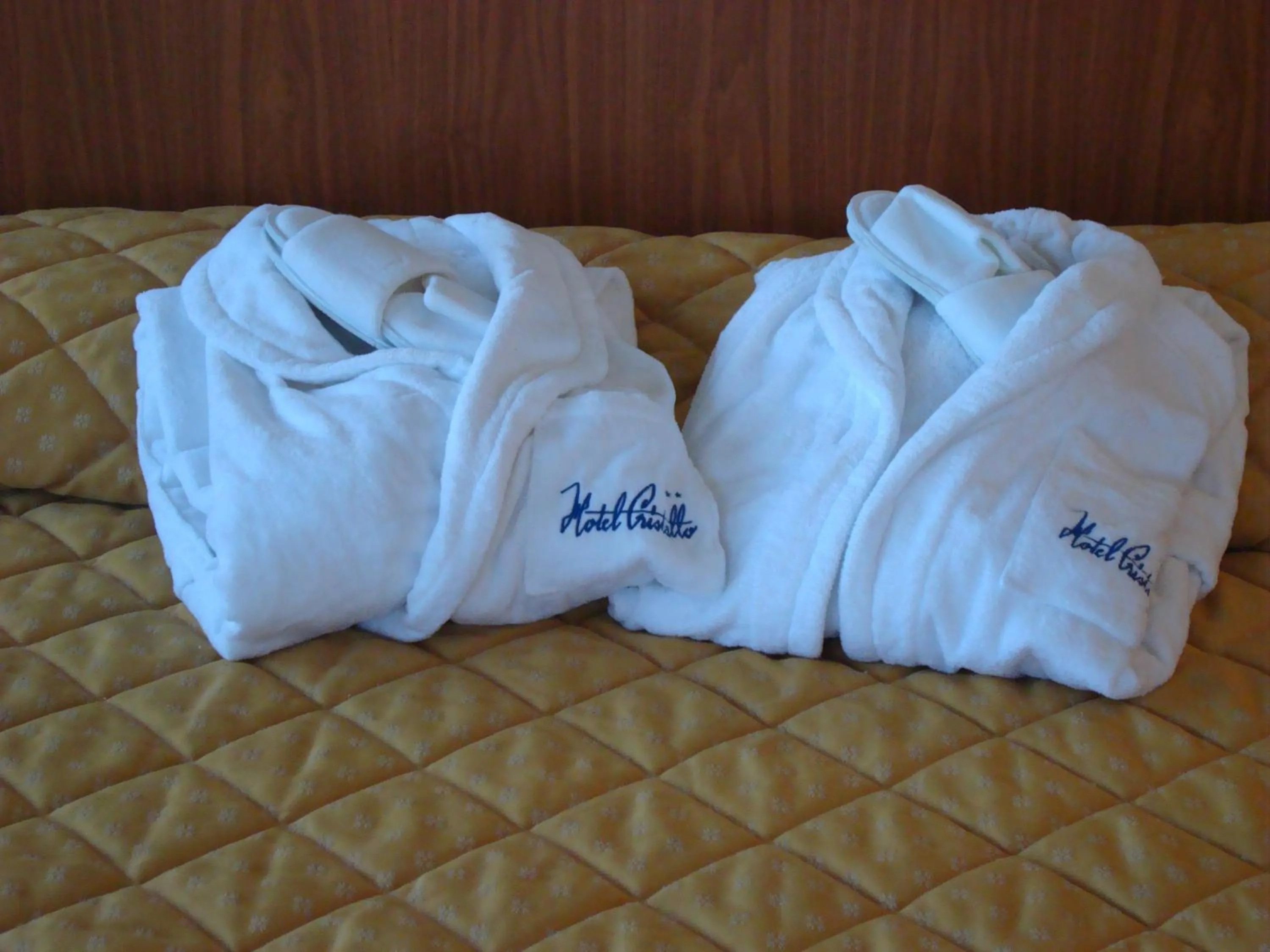 Bed in Hotel Cristallo