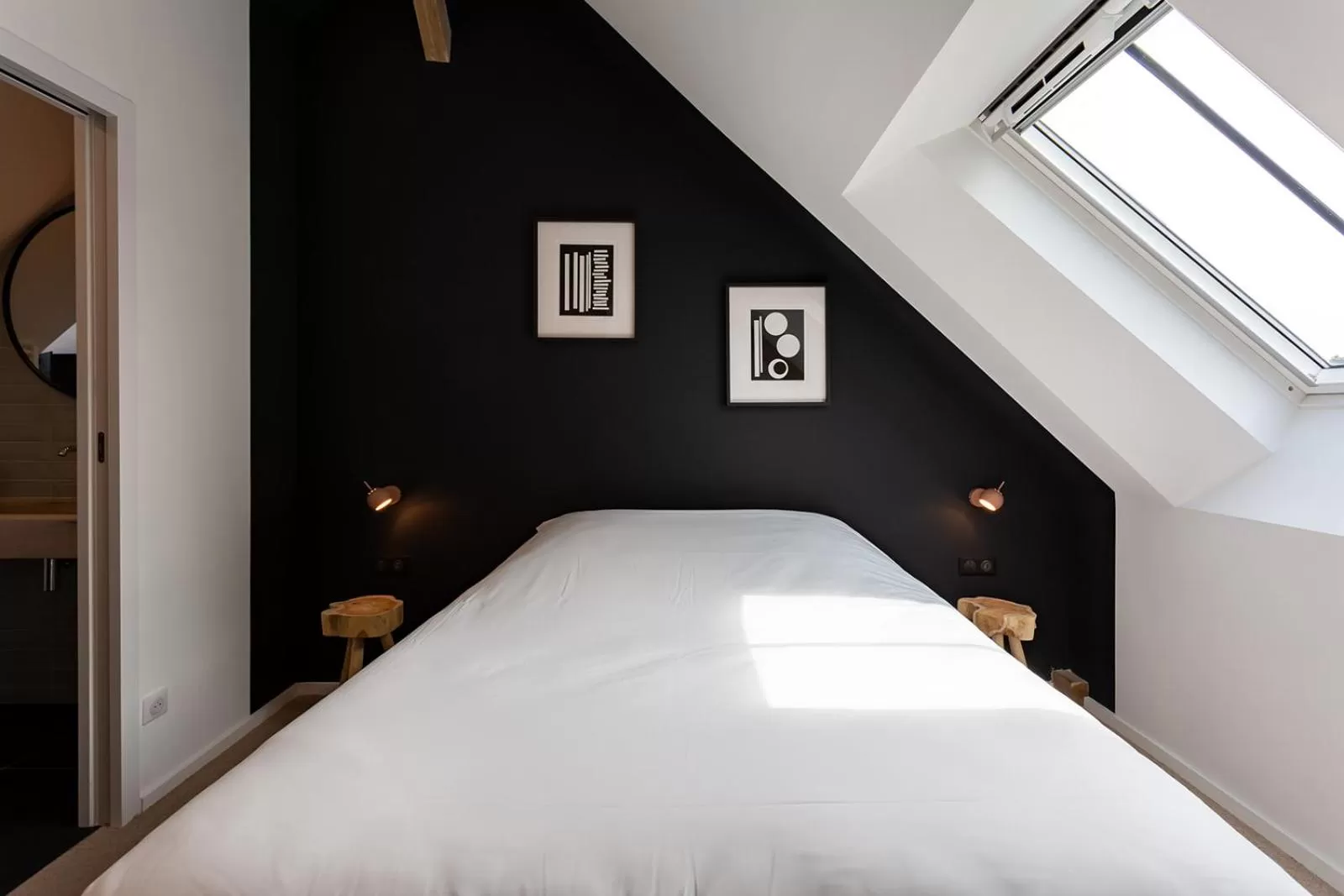 Bed in HARAS DE BARRY