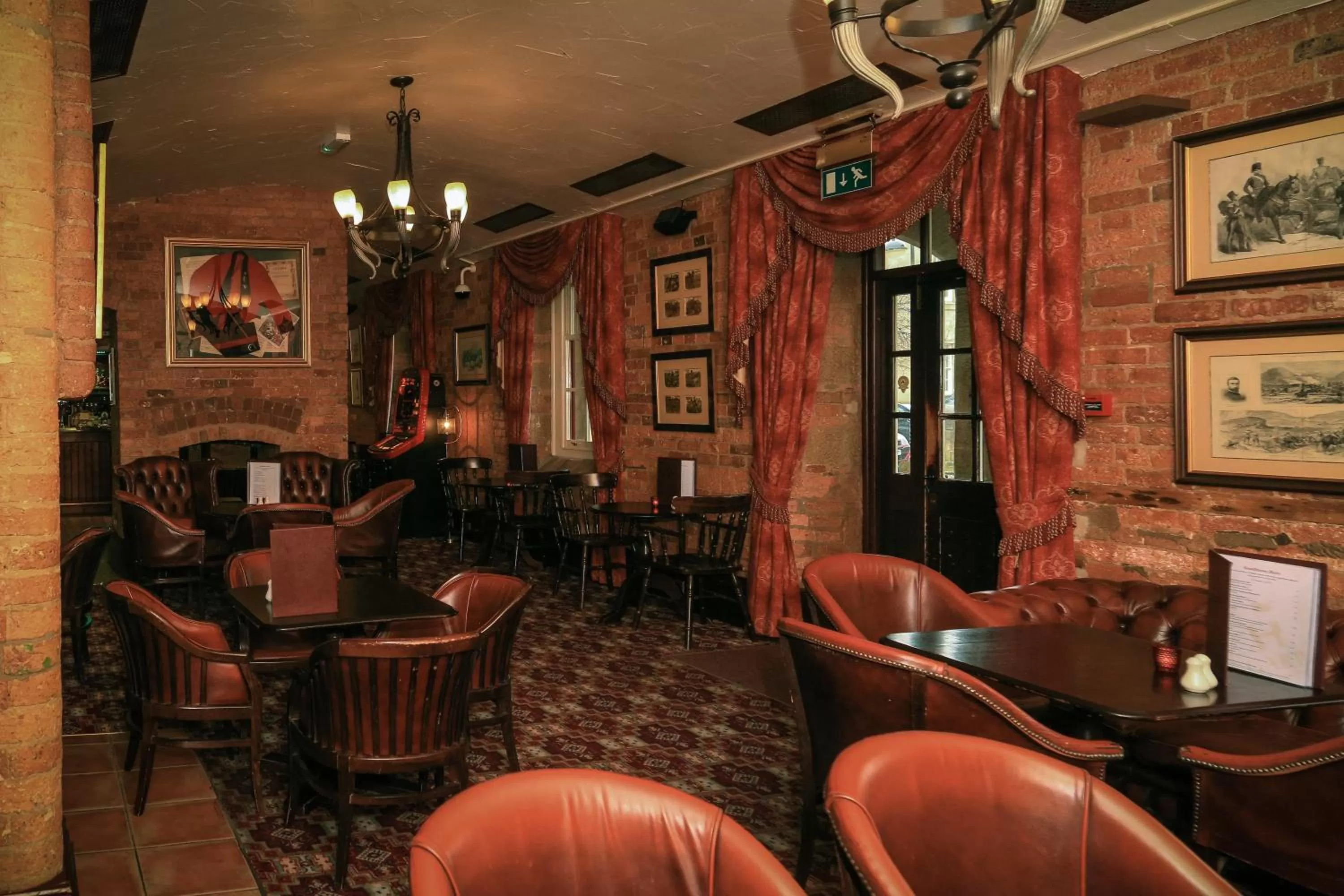Lounge or bar in Garrison Hotel