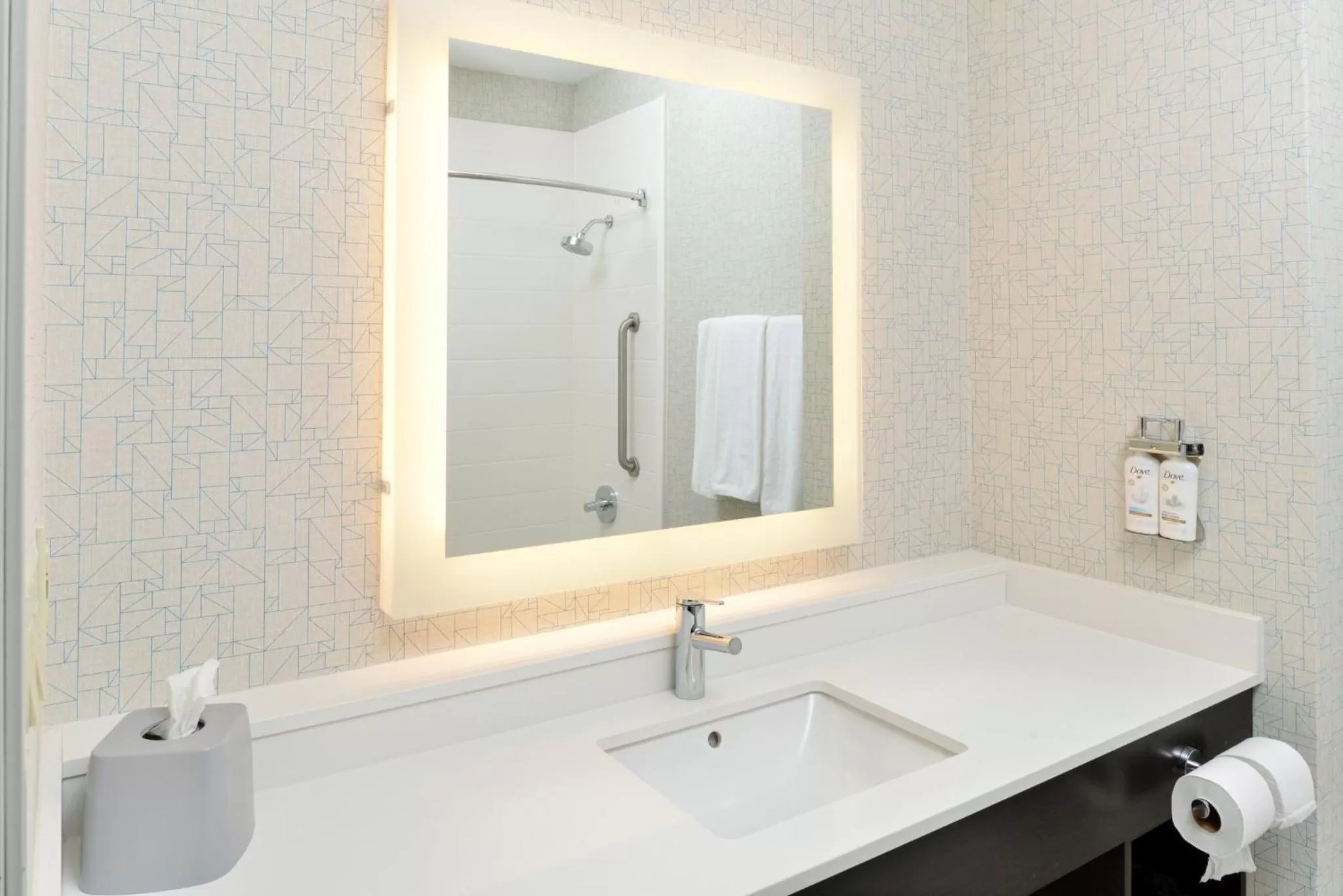 Bathroom in Holiday Inn Express Hotel & Suites Royse City - RockwallRockwall - Royse City by IHG