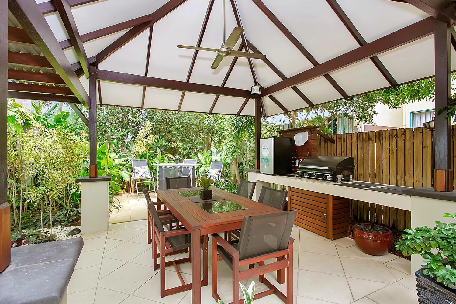 BBQ facilities in Sea Point on Trinity Beach