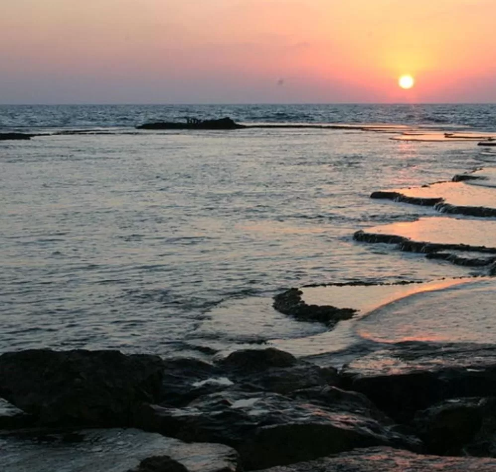 Activities, Sunrise/Sunset in Danielle boutique suite