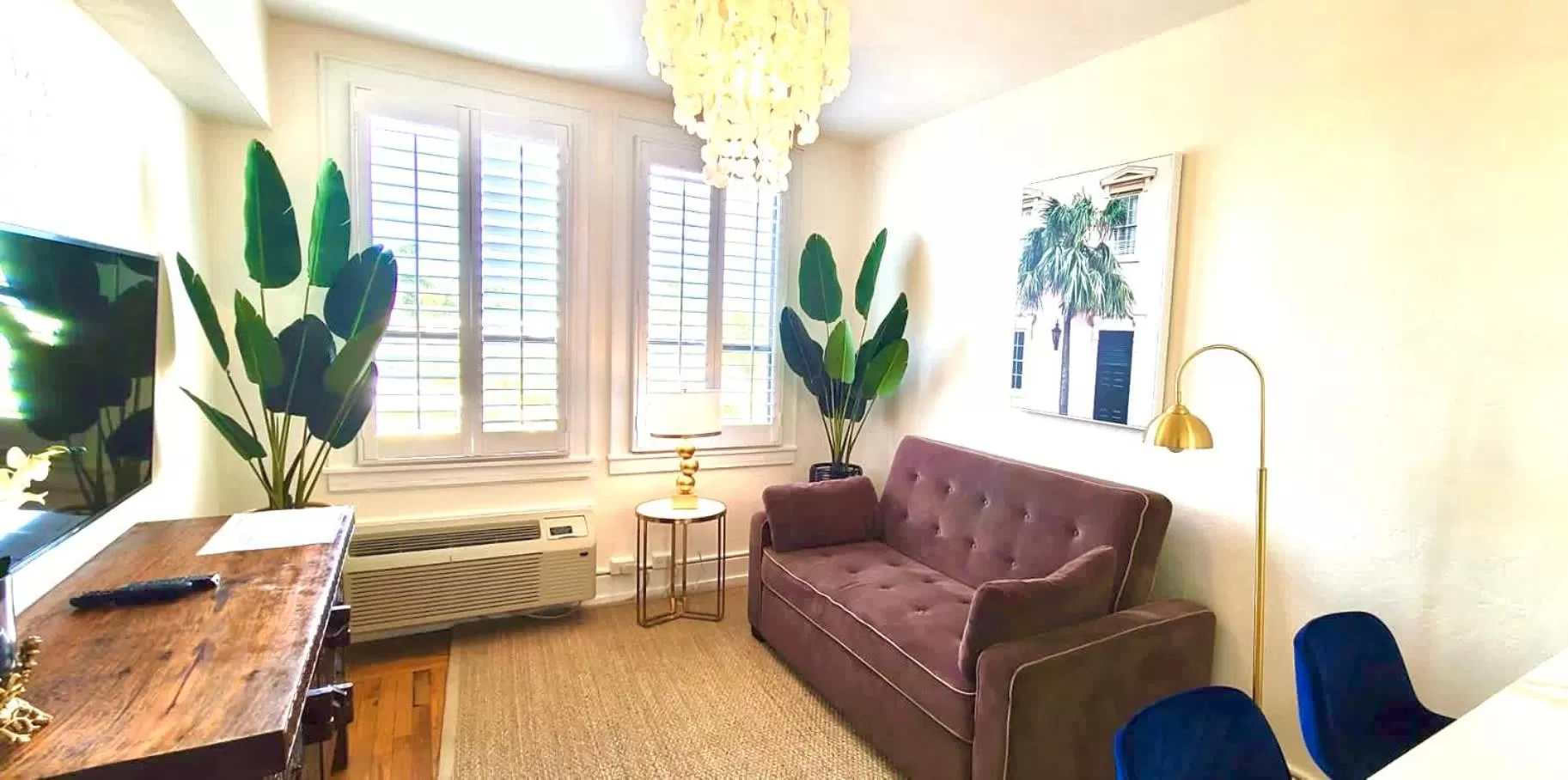 TV and multimedia in Tropicals of Palm Beach