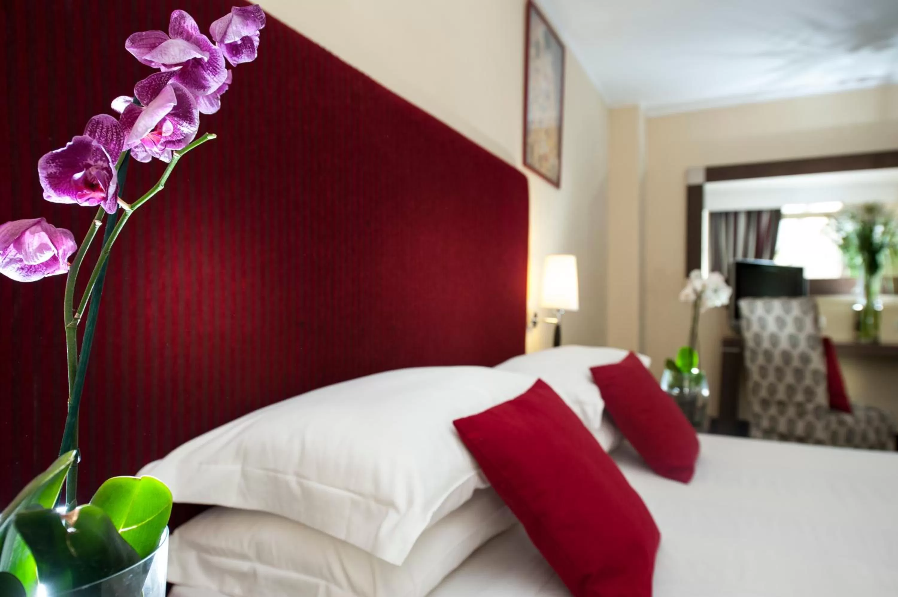 Decorative detail, Bed in Cardinal Hotel St. Peter