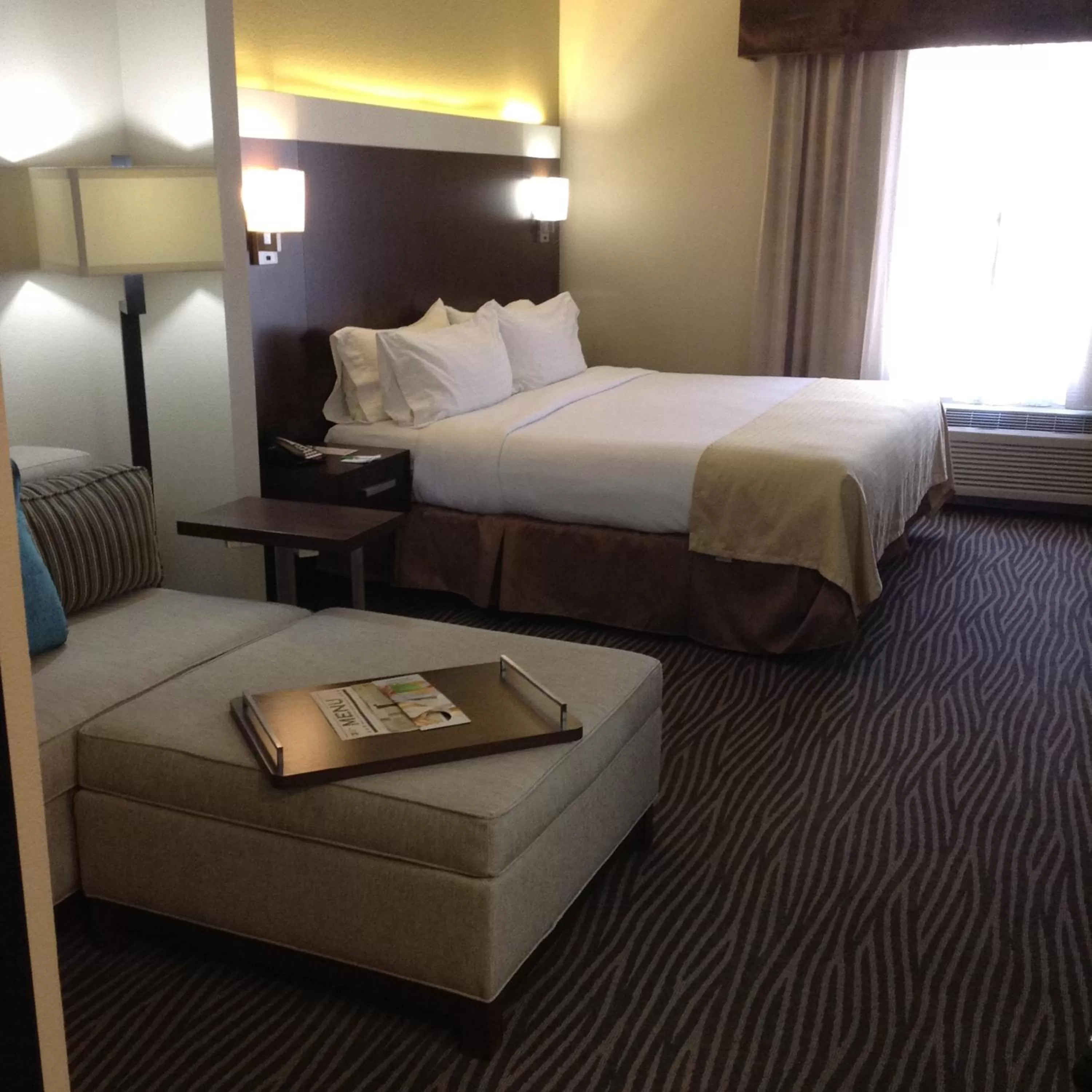 Photo of the whole room, Bed in Holiday Inn El Paso Airport by IHG
