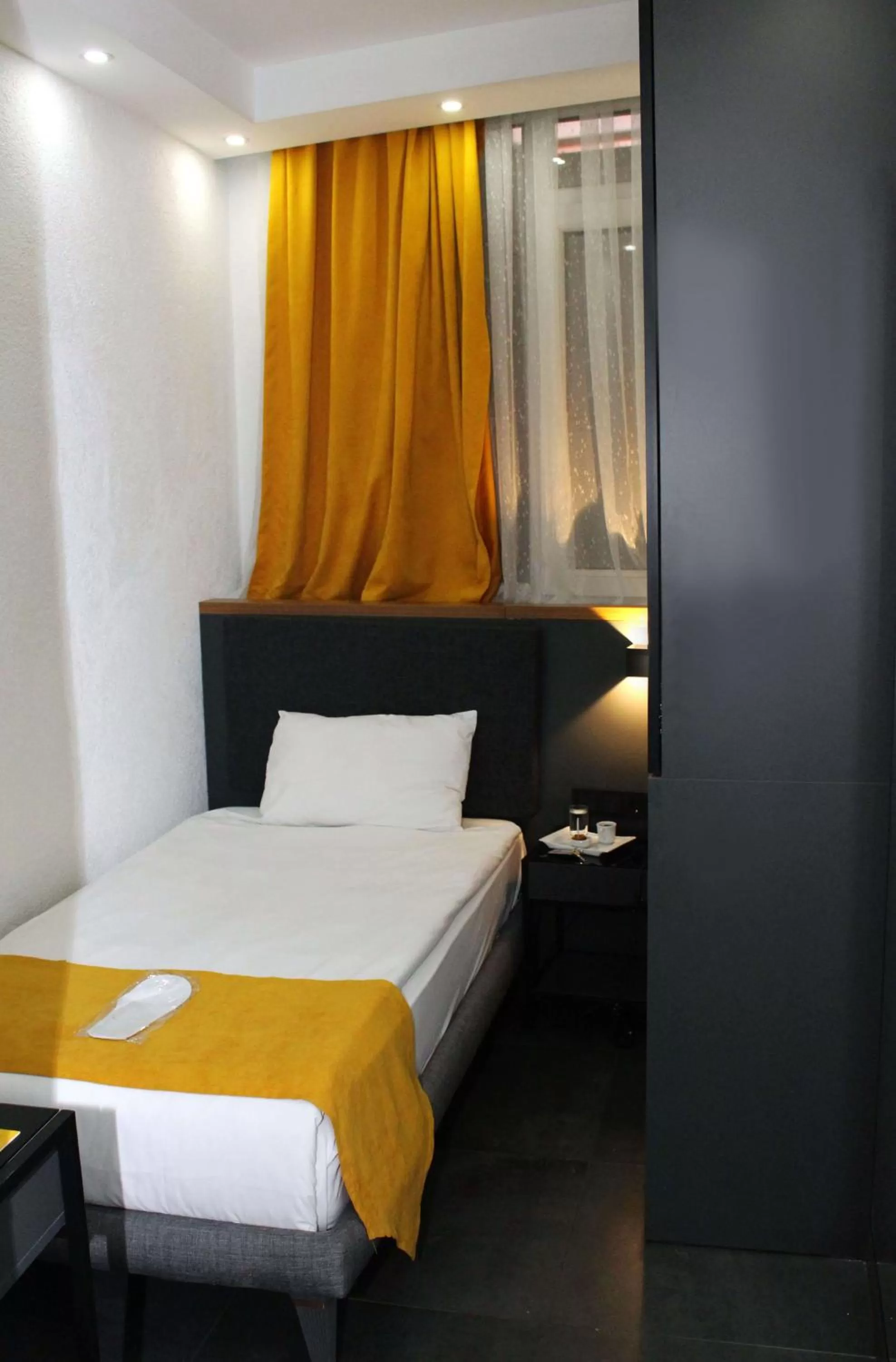 Bed in Istanbul Fair Hotel