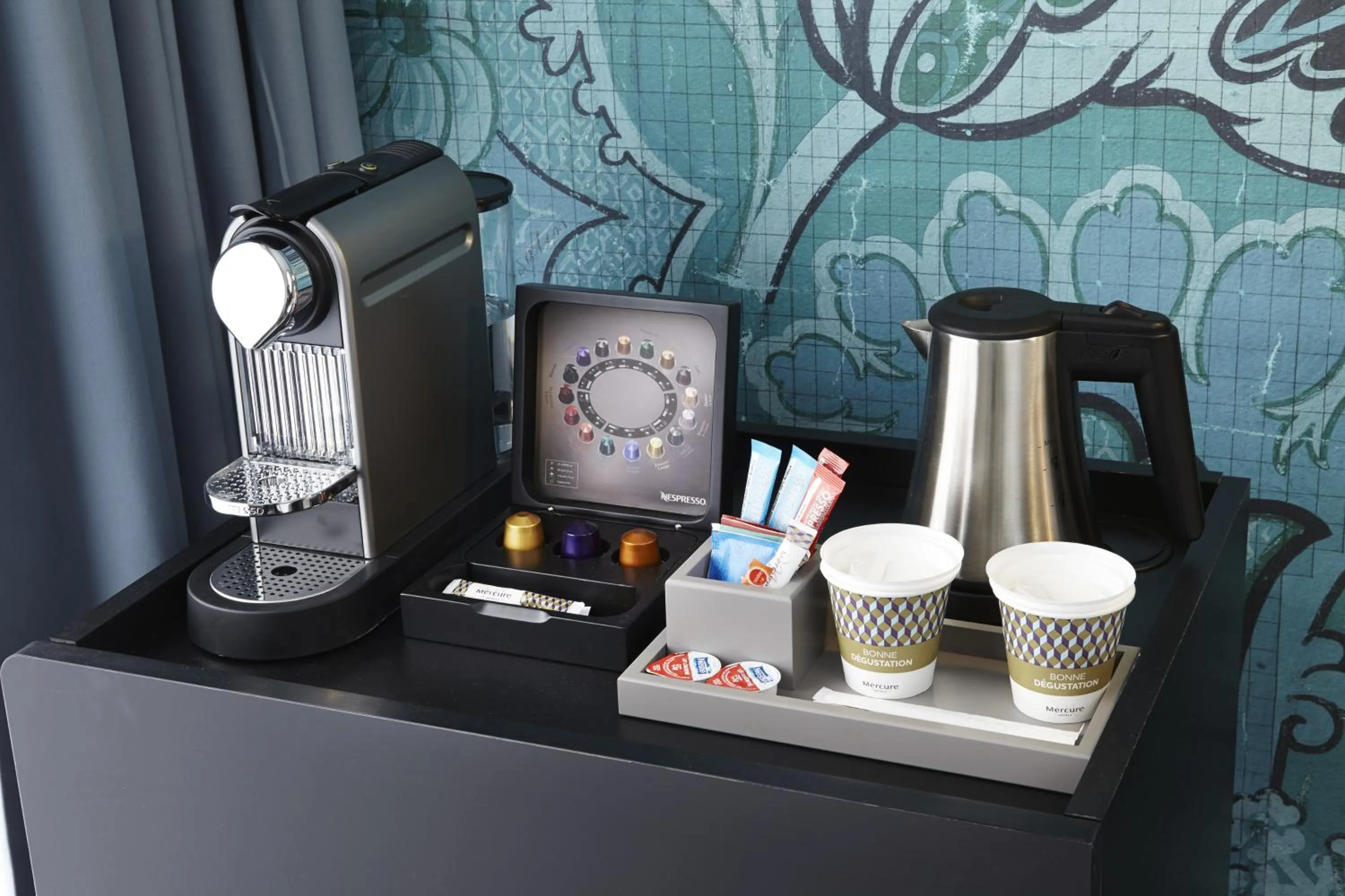 Coffee/tea facilities in Mercure Paris Bastille Saint Antoine