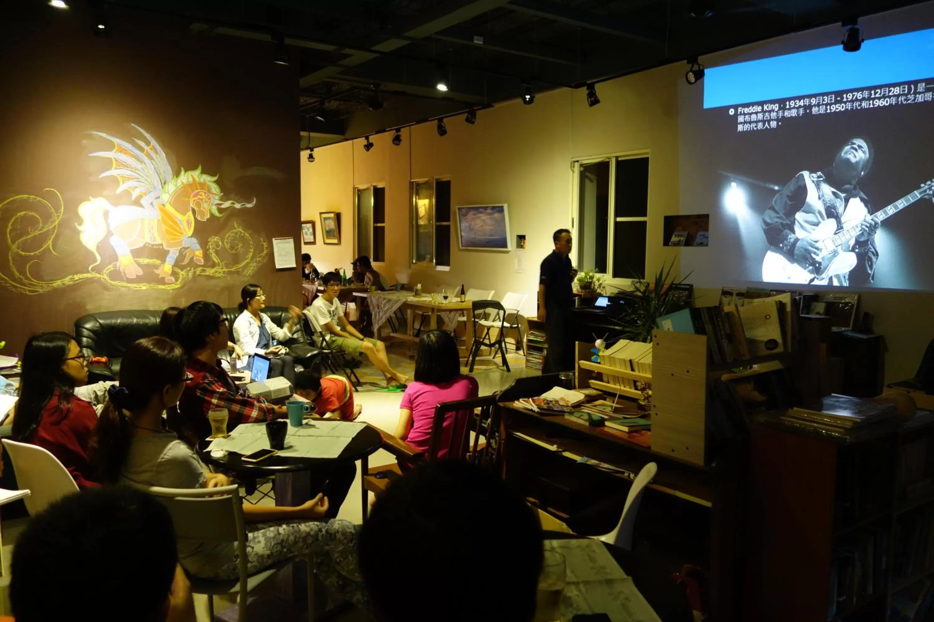 Library in REST Book & Bed