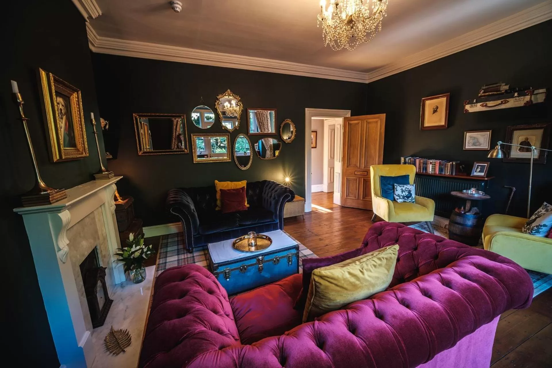 Seating Area in West Layton Manor