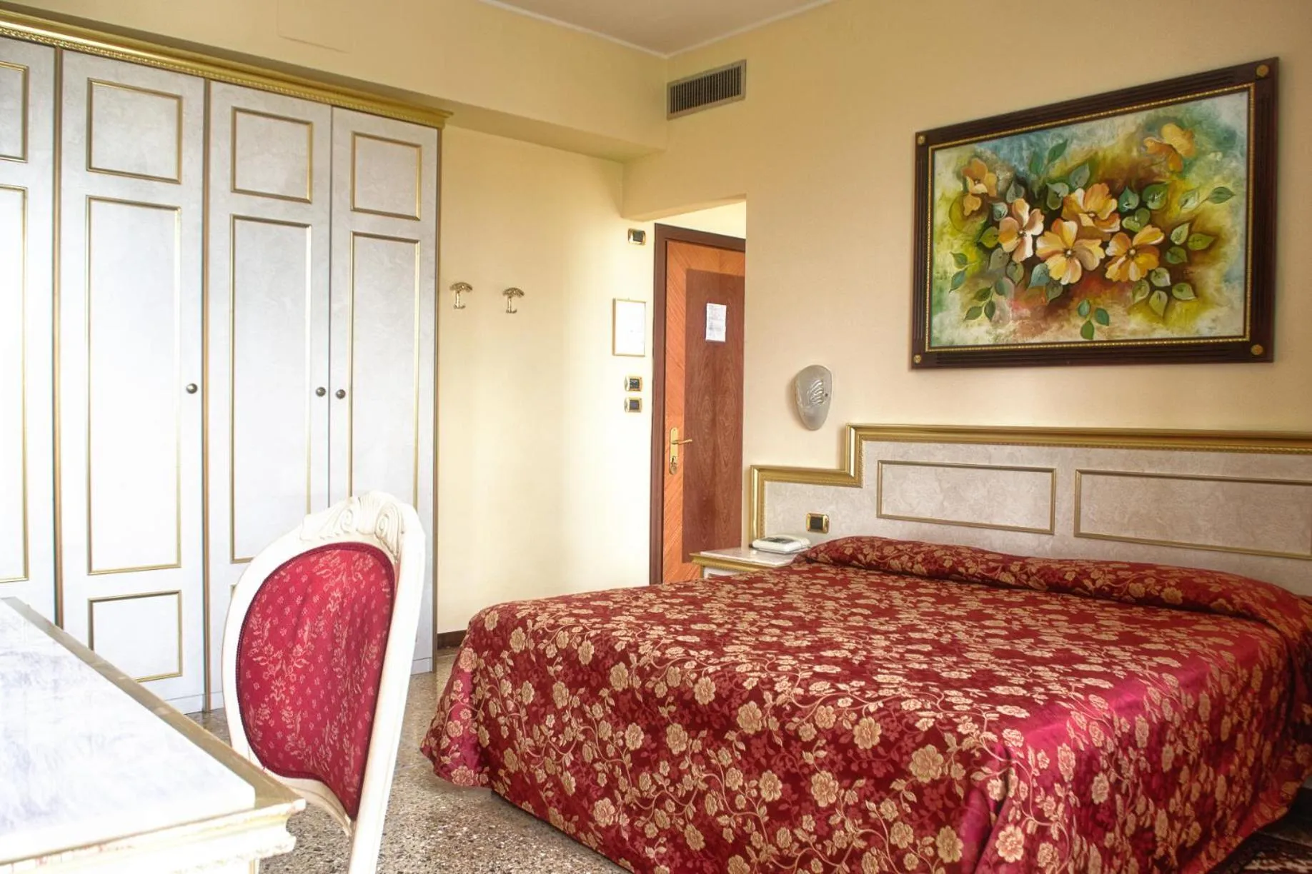 Superior Double Room in Hotel Internazionale Terme