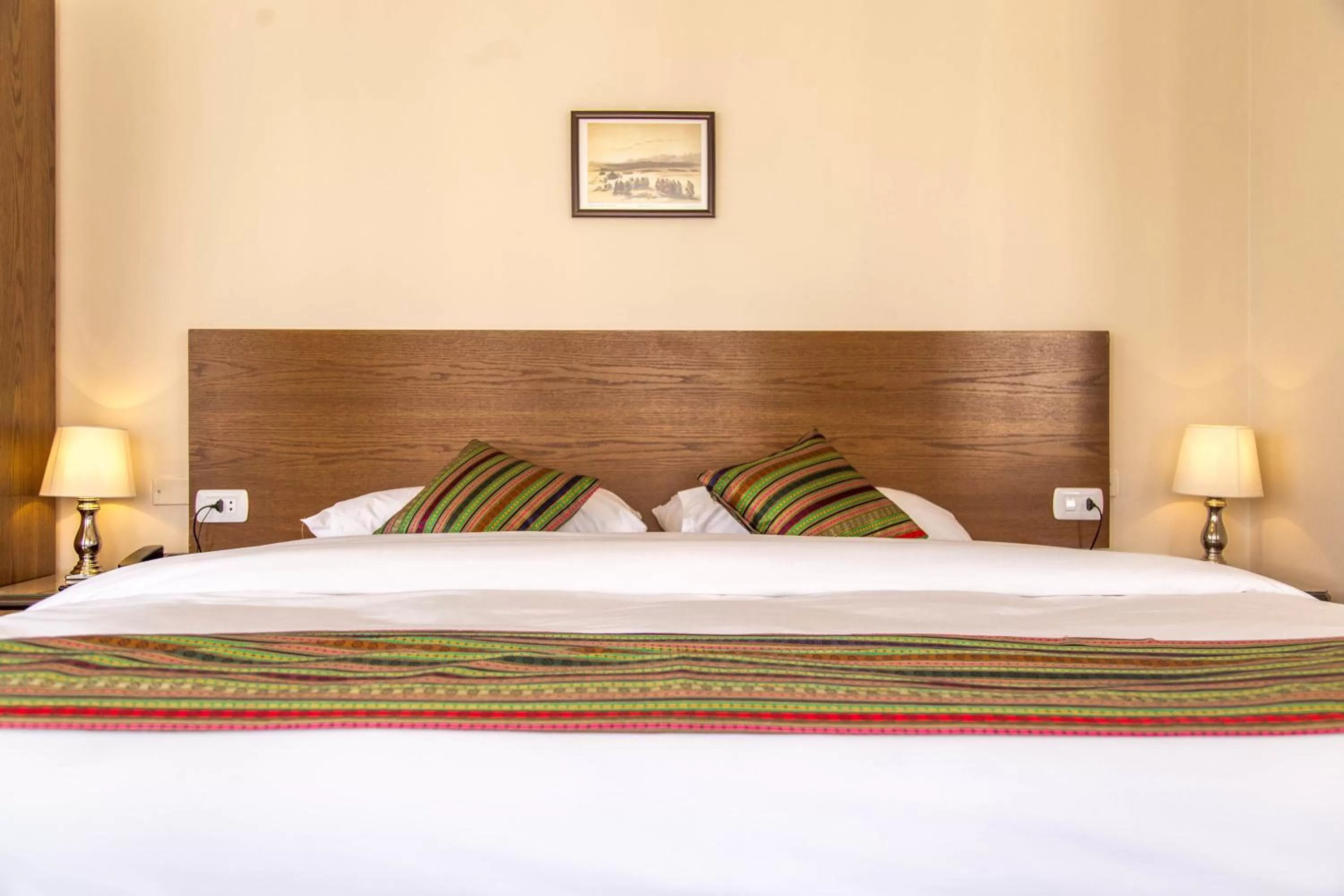 Bedroom, Bed in Antika Amman Hotel