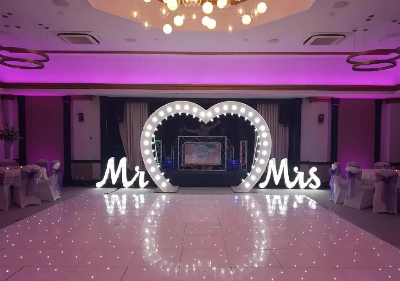 wedding in Swindon Blunsdon House Hotel, BW Premier Collection