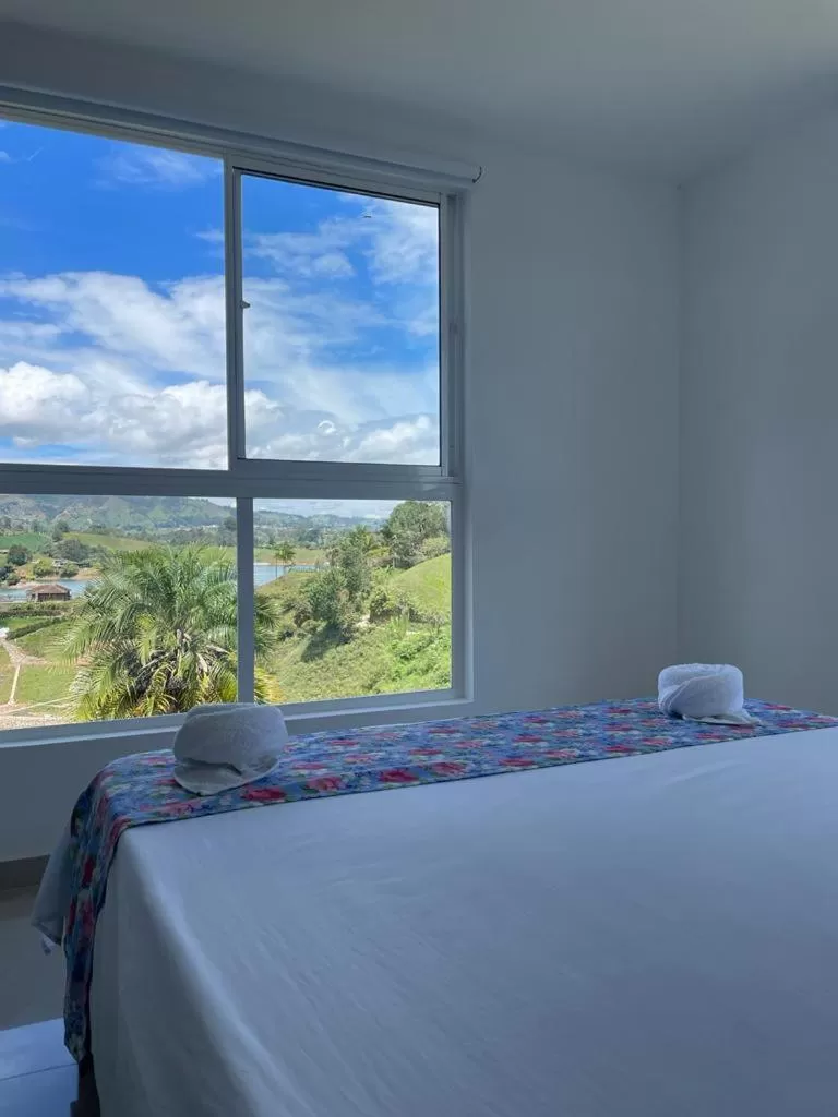 Paradise Lake Finca Hotel