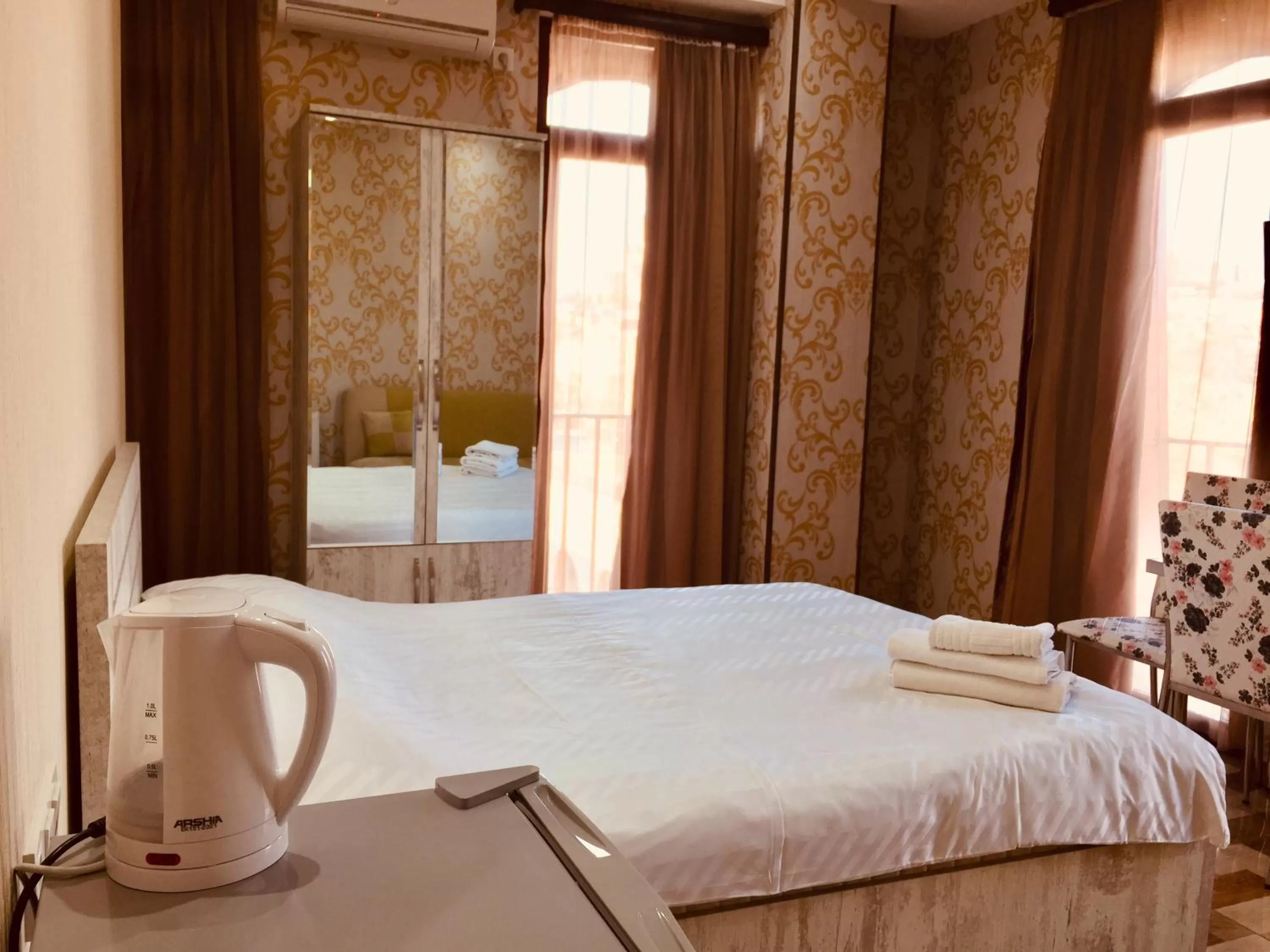 Coffee/tea facilities in Hotel Tourist