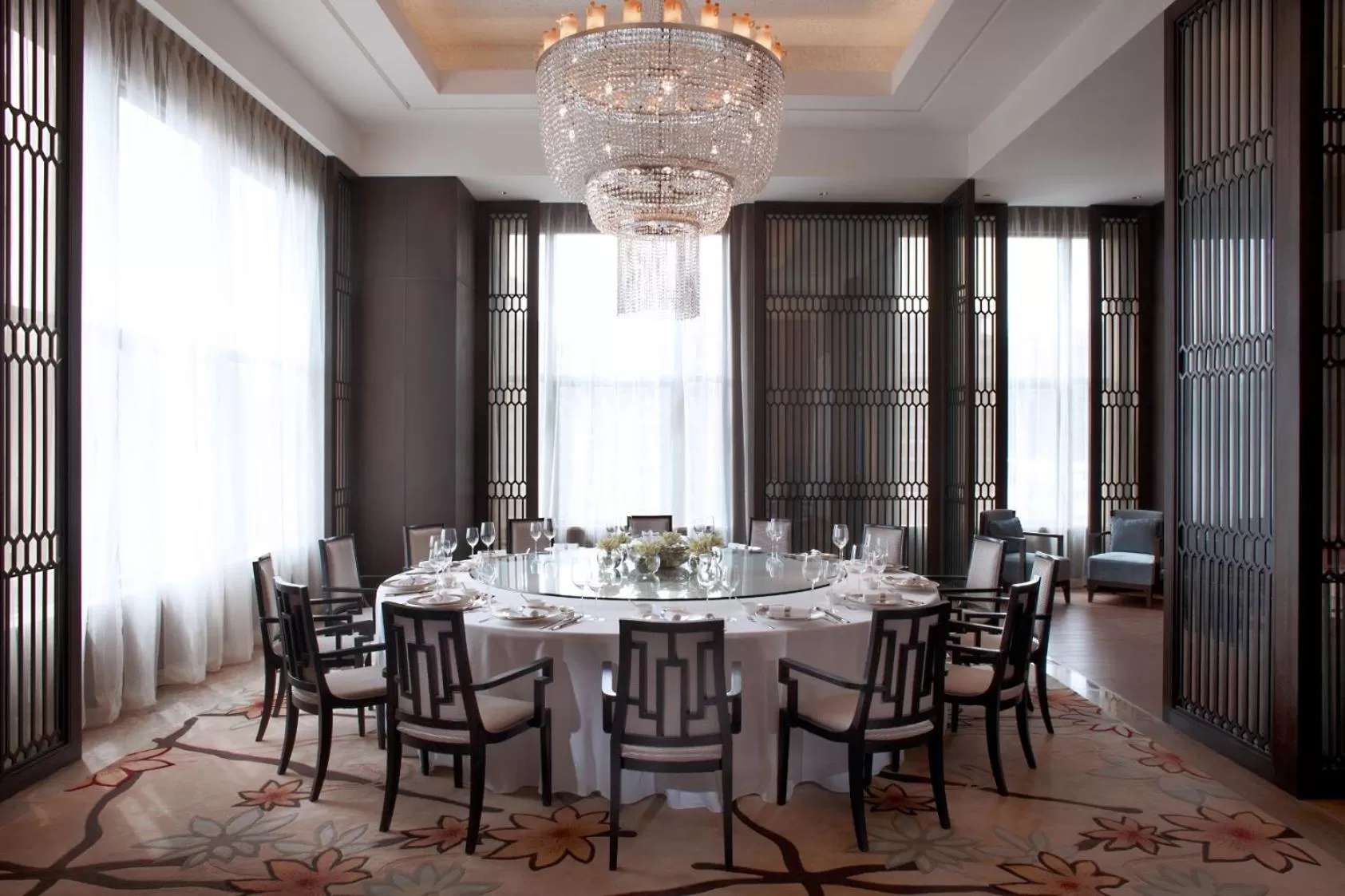 Restaurant/places to eat in Shanghai Marriott Hotel Pudong East - Only a 20 minute drive from Disney