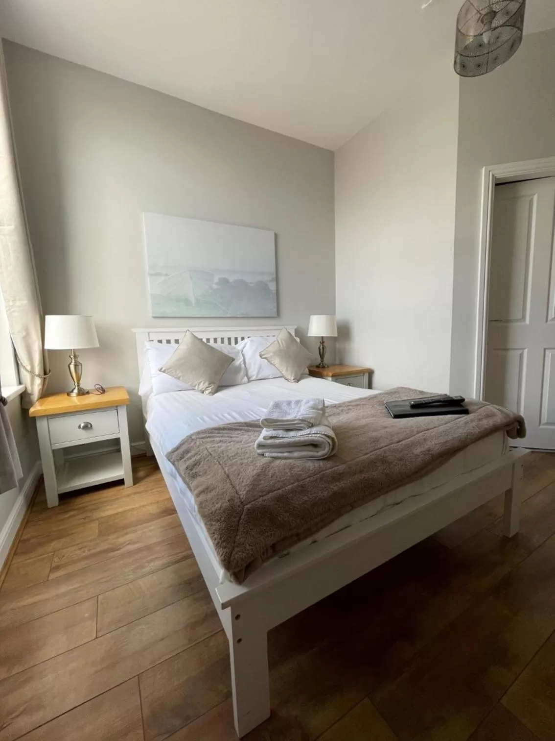 Comfort Double Room with Shower in The Whittington and Cat