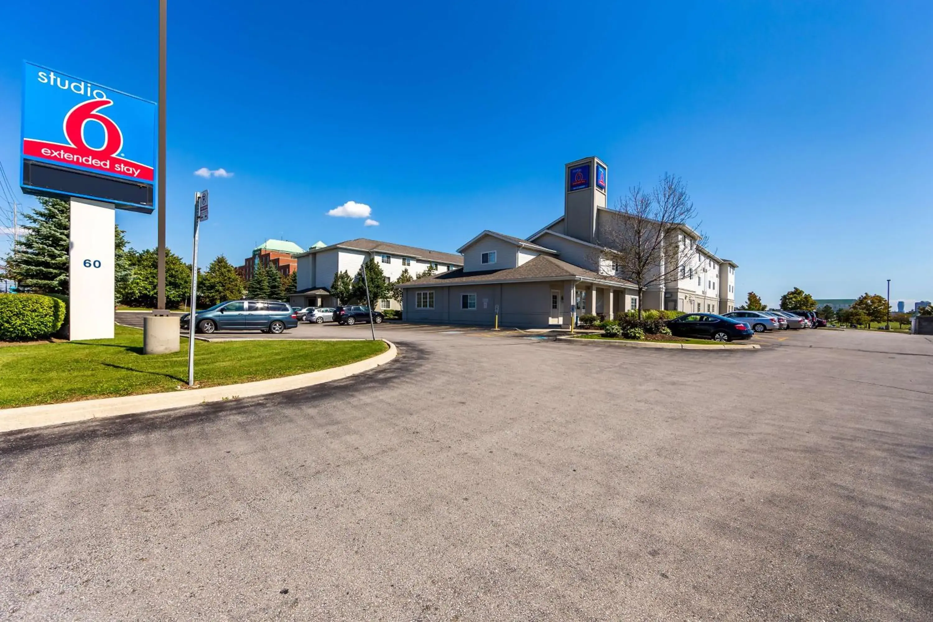 Studio 6 Toronto - Mississauga with Kitchenettes Studio 6 Toronto - Mississauga with Kitchenettes